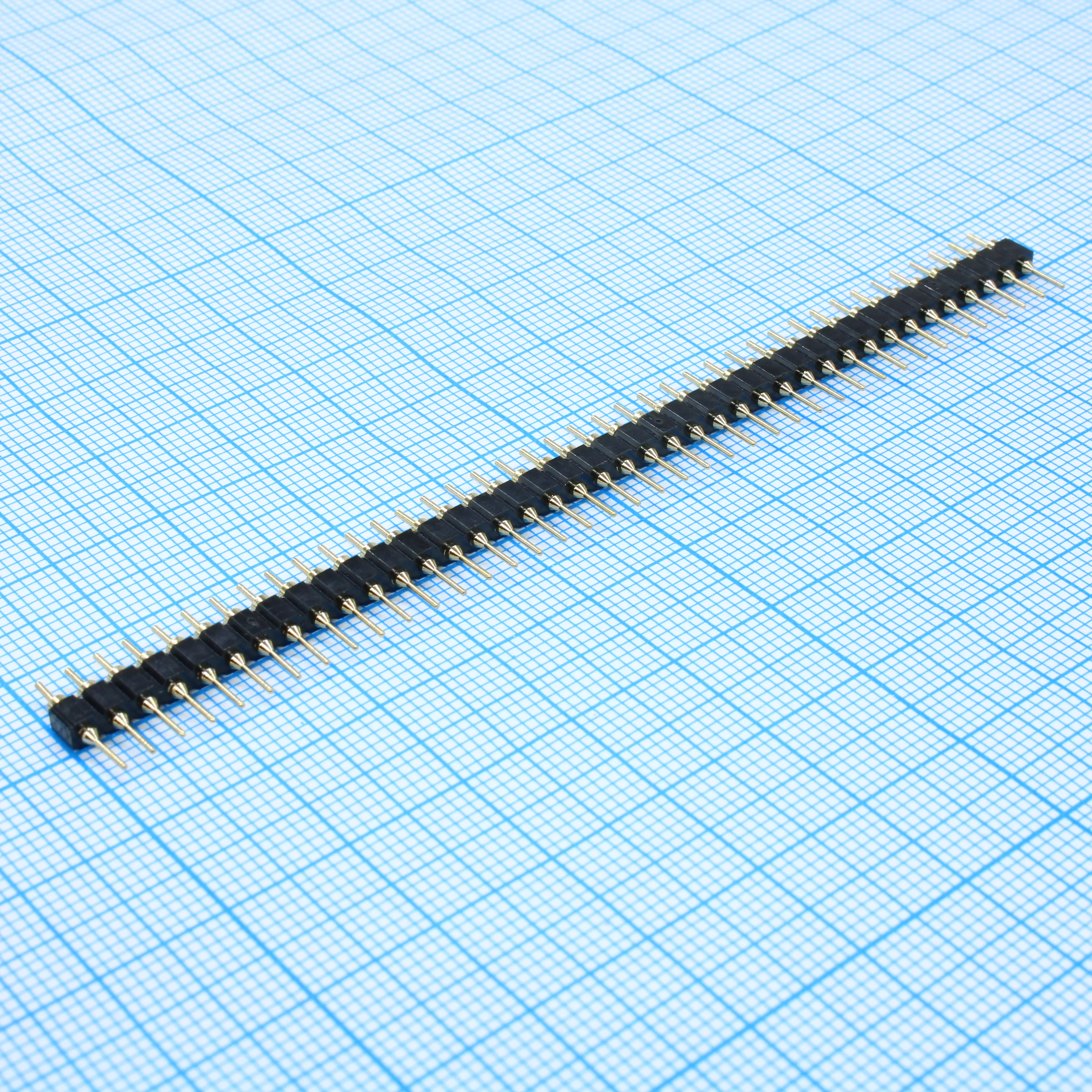 DS1004-1X40F12-B - Соединитель штыревой цанговый однорядный 40pin для монтажа в отверстия, шаг 2.54мм (L=11.96мм)