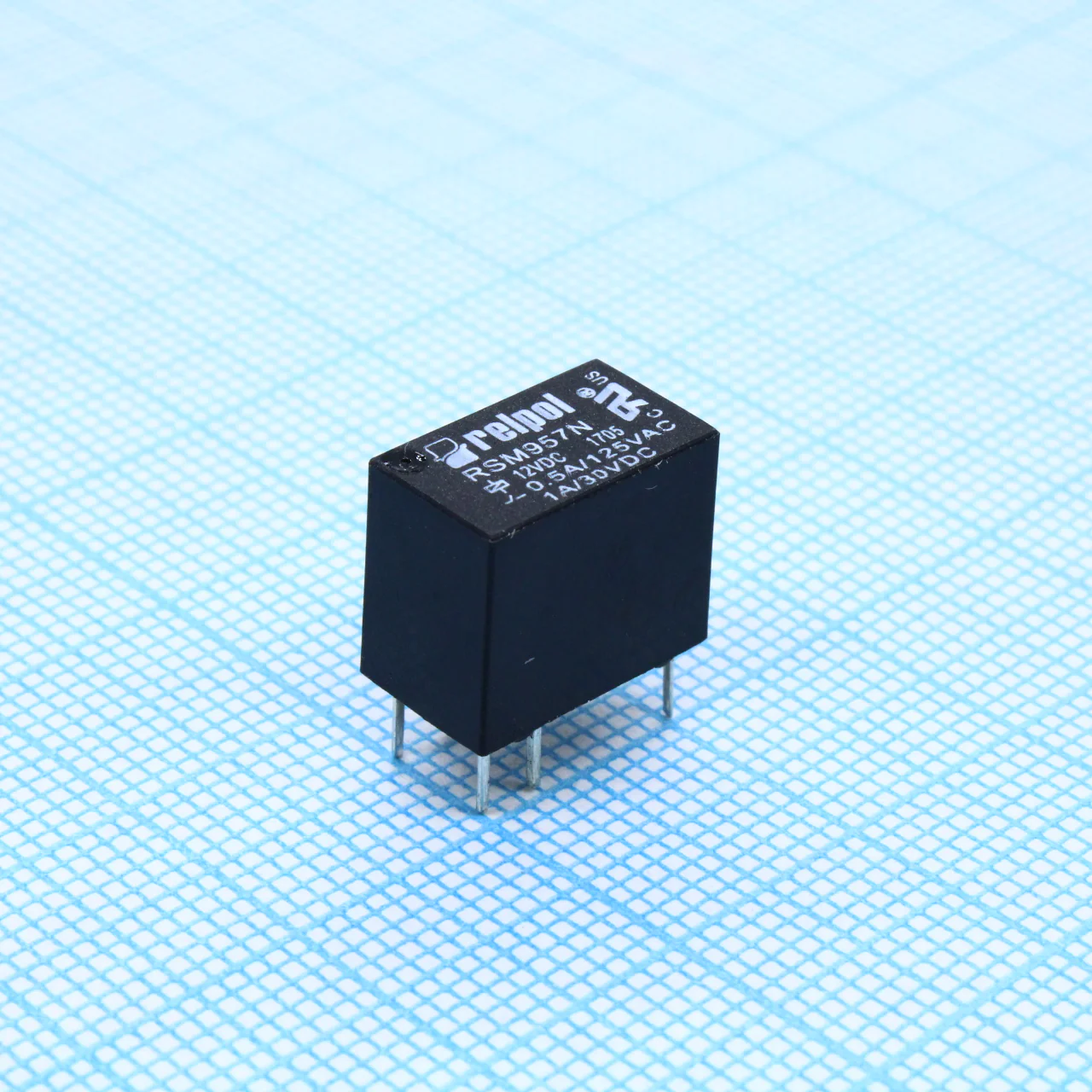RSM957N-0111-85-S012 - Сигнальное реле одна группа на переключение 125VAC/1А катушка 12В