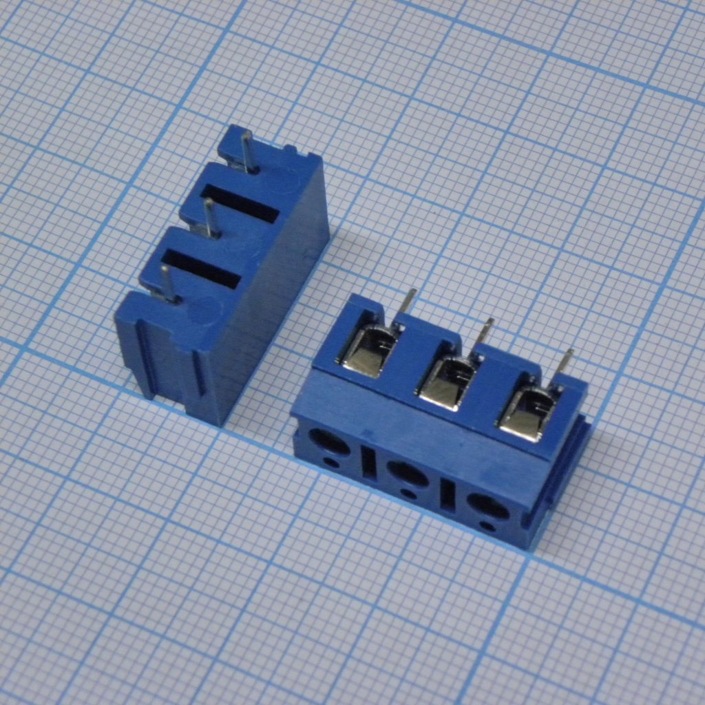 DG305-7.5-03P-12-00A(H) - Винтовой клеммный блок с защитой провода, 3 контакта. Серия DG305-7.5