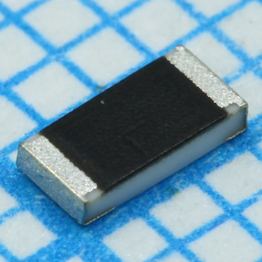 CRCW120651R0FKEA - ЧИП-резистор толстопленочный 1206 51Ом ±1% 0.25Вт ±100ppm/°C лента на катушке автомобильного применения