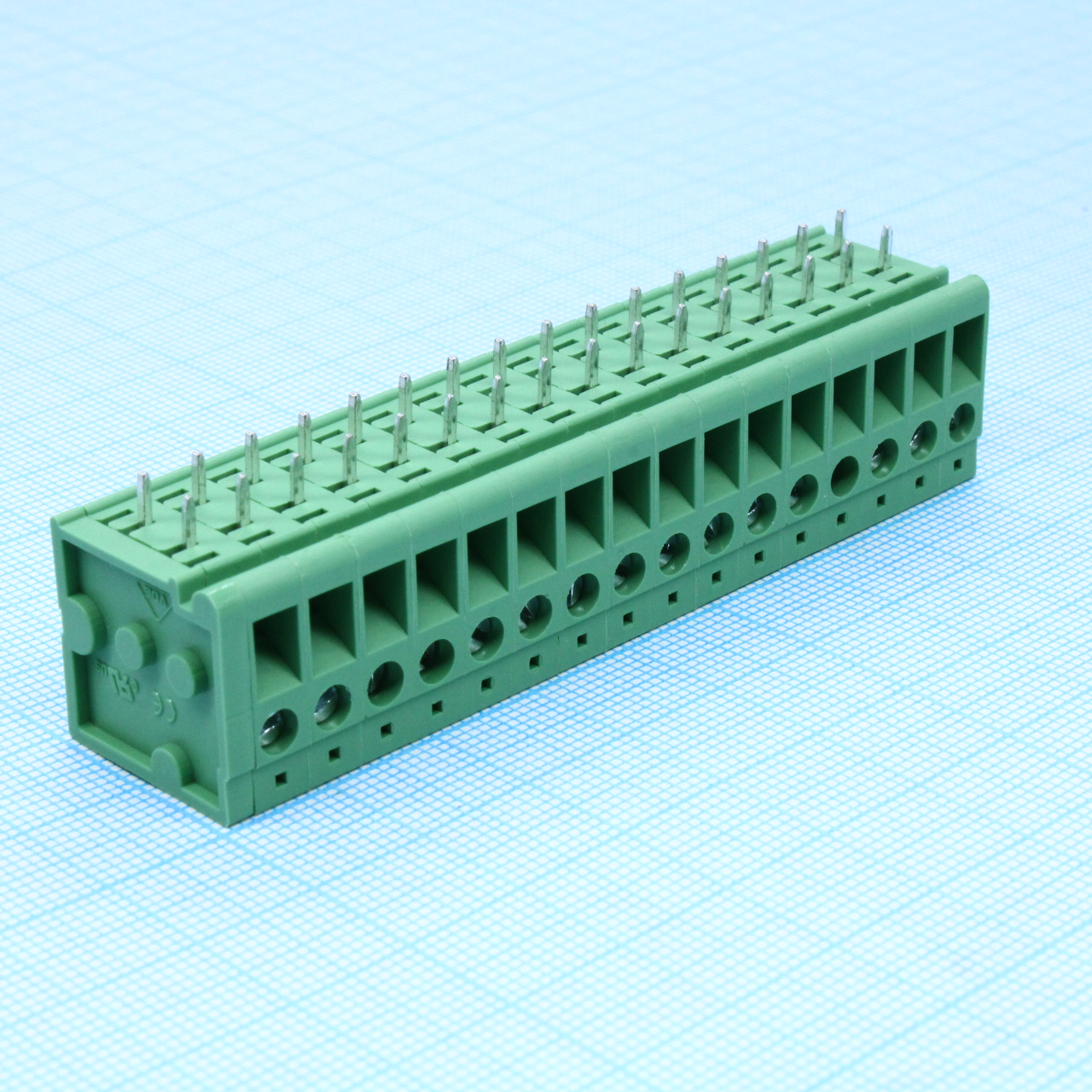 DG105R-5.0-16P-14-00A(H) - Винтовой клеммный блок c рельефной обоймой,16 контактов. Серия DG105R-5.0