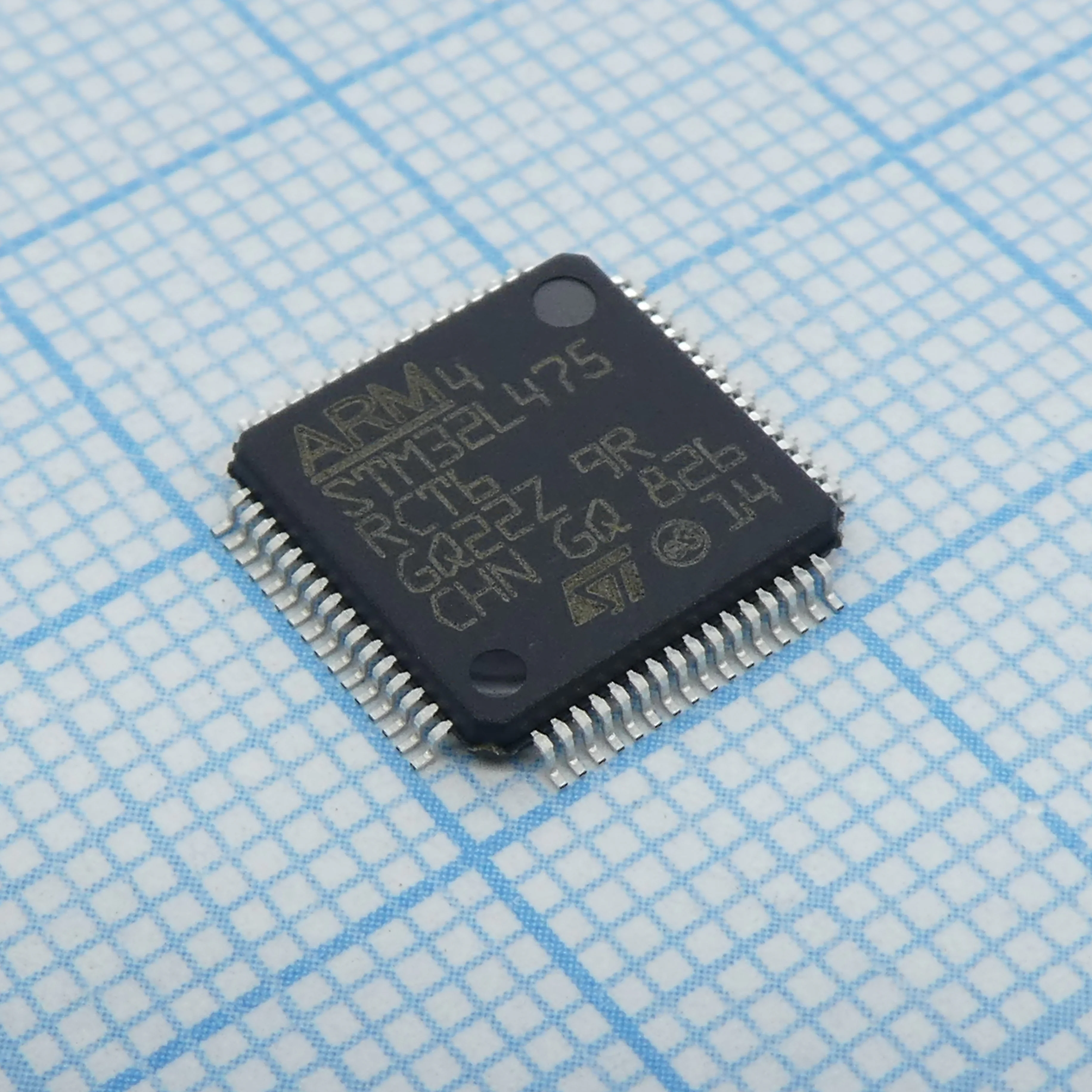 STM32L475RCT6 - Микроконтроллер STM 32-бит ядро ARM Cortex M4 RISC 256кБ Флэш-память 3.3В 64-Pin LQFP лоток