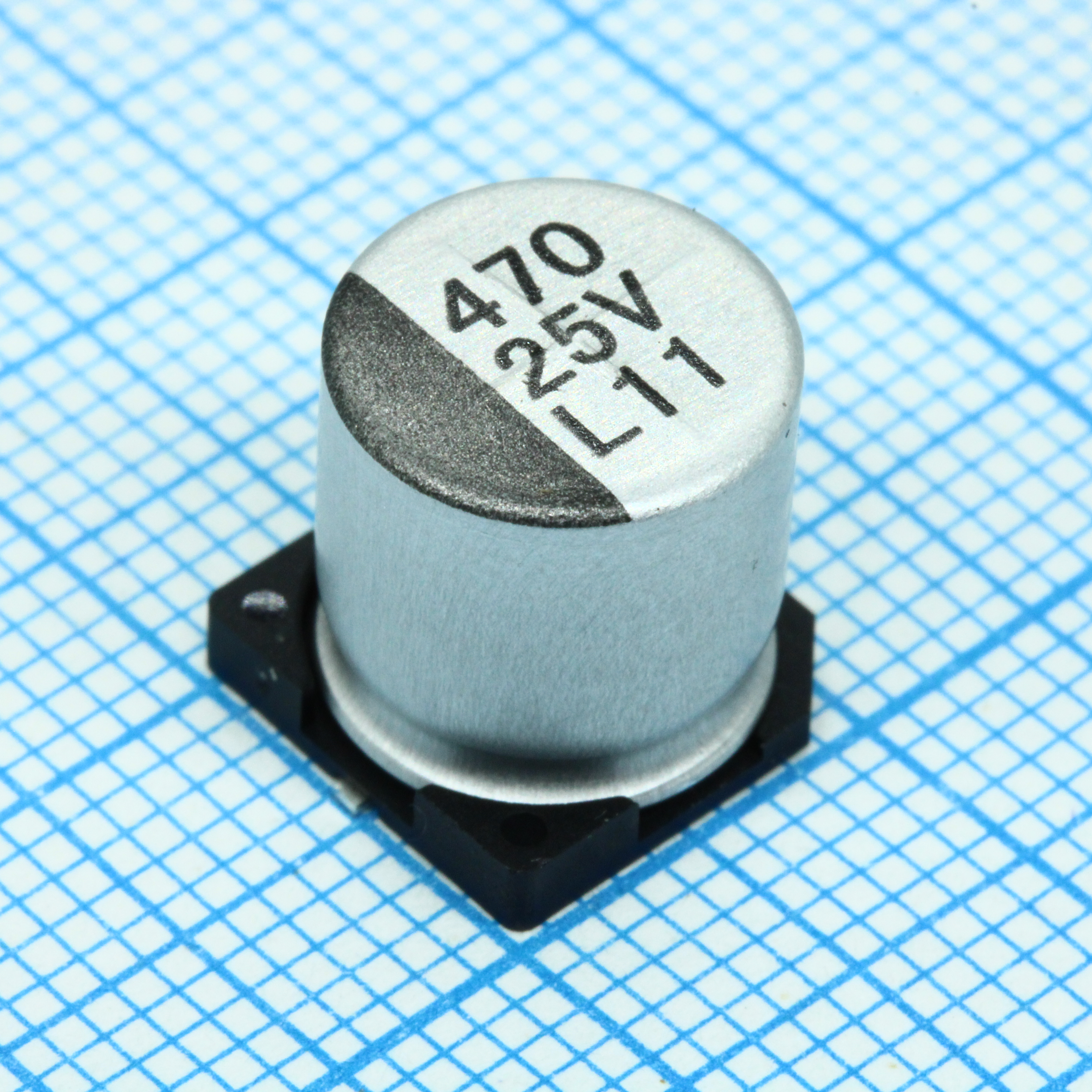 ELV471M25RF - Конденсатор алюминиевый электролитический 470мкФ 25В ±20% (10х10.5мм) для поверхностного монтажа 400мА 2000час 85°С лента на катушке