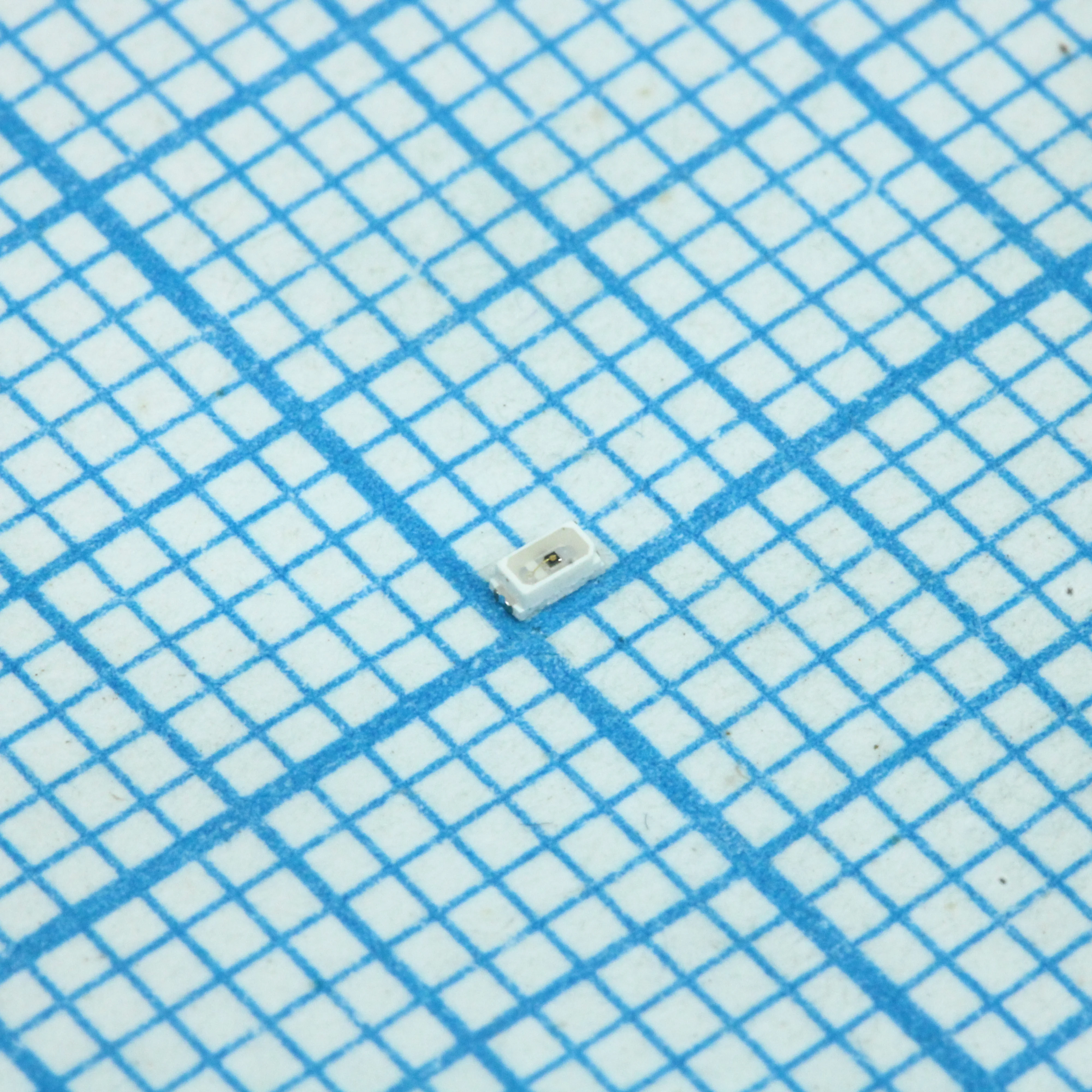 KA-1608SESK - Светодиод smd 1,6х0,8мм/оранжевый/605-610нм/120-250мКд/прозрачный/120°
