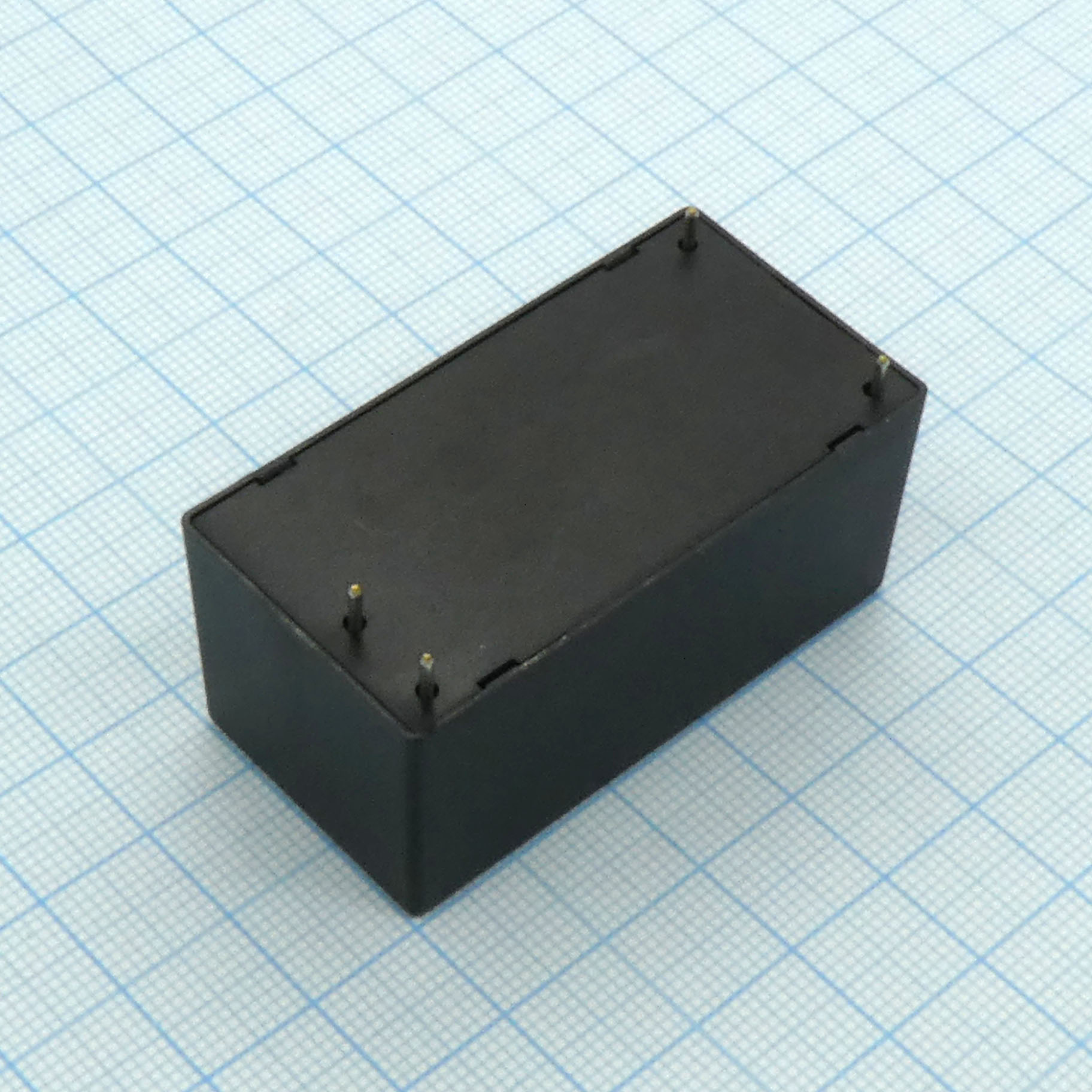 IRM-20-15 - AC-DC, 21 Вт, вход 85...264В AC 47...440 Гц, 120...370B DC, выход 15В/1.4А, изоляция 3000В AC, в корпусе на плату 52.4x27x24мм, -30...+70°C