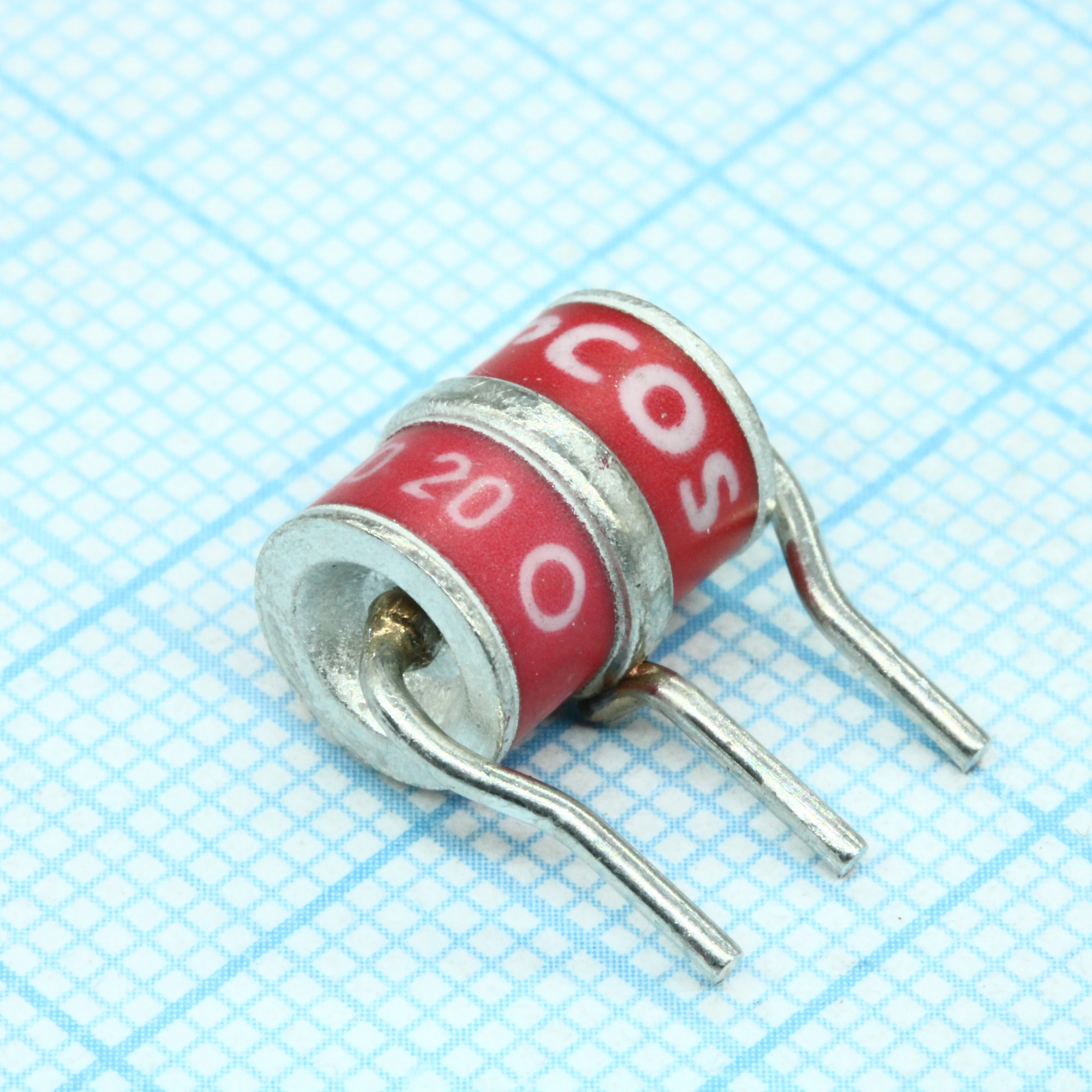 B88069X8910B502 - 8x10mm 230V ±20% 10kA/10A 3-х элек. T83-A230X