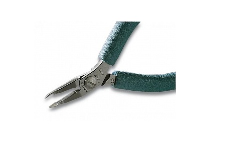 570E - Плоский срез, высококачественная инструментальная сталь, электростатически безопасны. Подходят для горизонтальной резки в труднодоступных местах. Перекусывает: проволока средней жесткости – 0,4 мм, Cu – 0,6мм; длина 115 мм, 67 гр