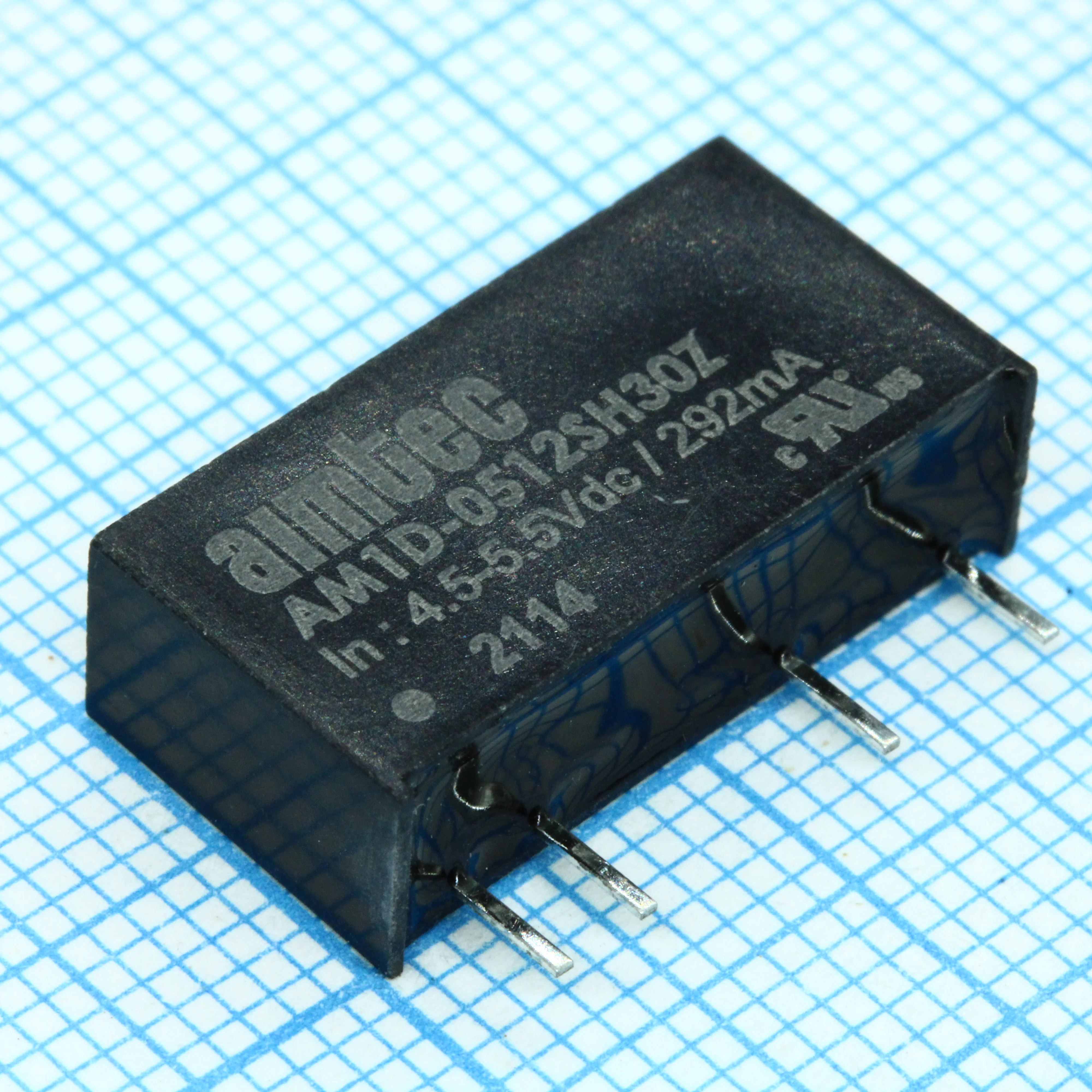 AM1D-0512SH30Z - DC/DC, 1Вт, вход 4.5…5.5В, выход 12В/0.083А, изоляция 3000В DC, КПД 79%, максимальная емкостная нагрузка не более 220мкФ, SIP7, 19.5x6x10мм, -40…85°C, пластик