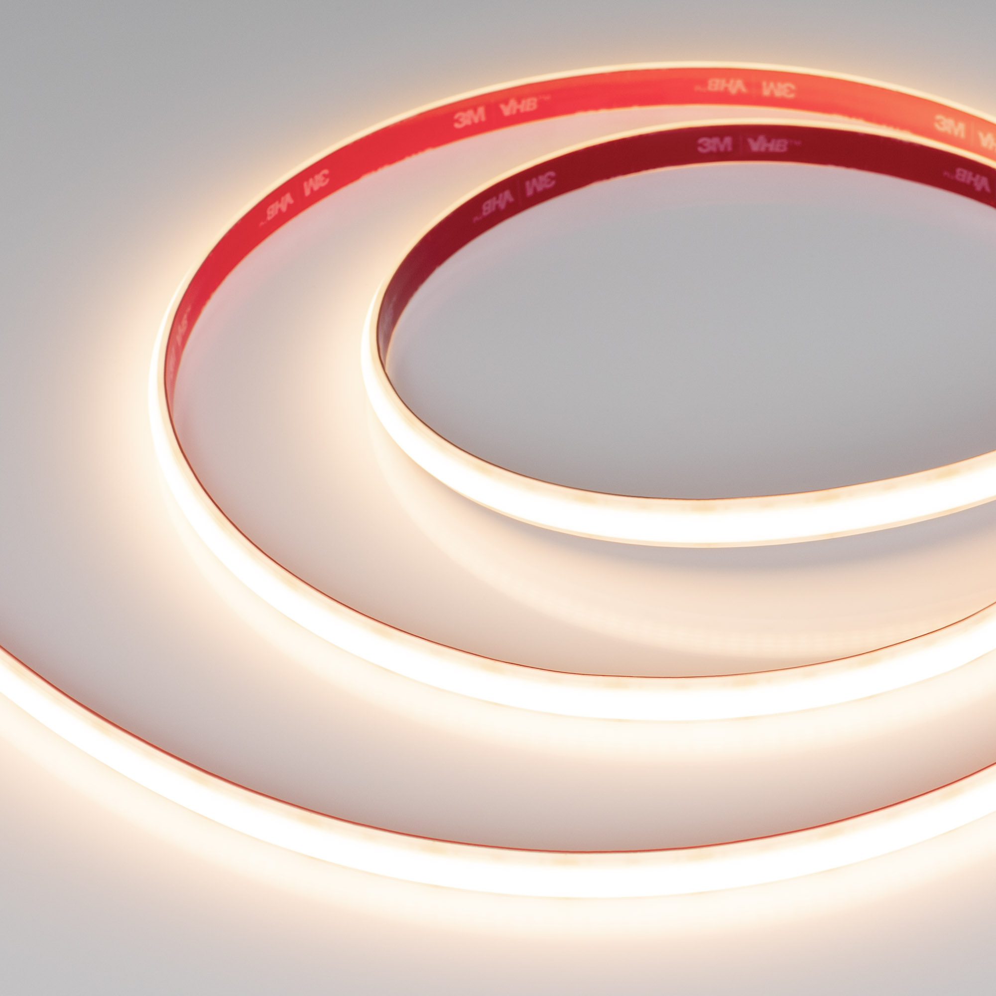 Лента герметичная RTW-SEW-A308-10mm 24V Warm3000 (14 W/m, IP65, 2835, 5m) 045289 - Светодиодная лента RTW-A308, герметичная IP65 (SEW - матовое силиконовое покрытие). Светодиоды SMD 2835, 308 шт/м (1540 шт на 5 м), белая плата, скотч 3M. Цвет ТЕПЛЫЙ 3000 