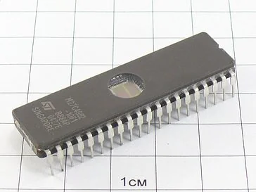 Микросхема M27C4002-10F1