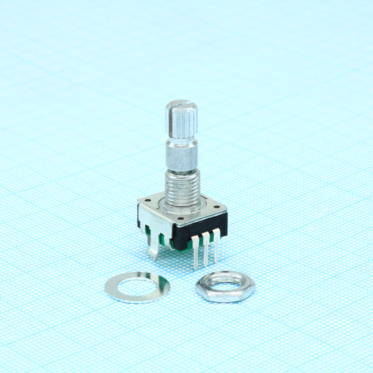 PEC11R-4220K-S0024 - Энкодер PEC11, 24 щелчка, 24 импульса, металлический вал с насечкой 20мм, с кнопкой, горизонтальные выводы,крепление на гайку 7мм