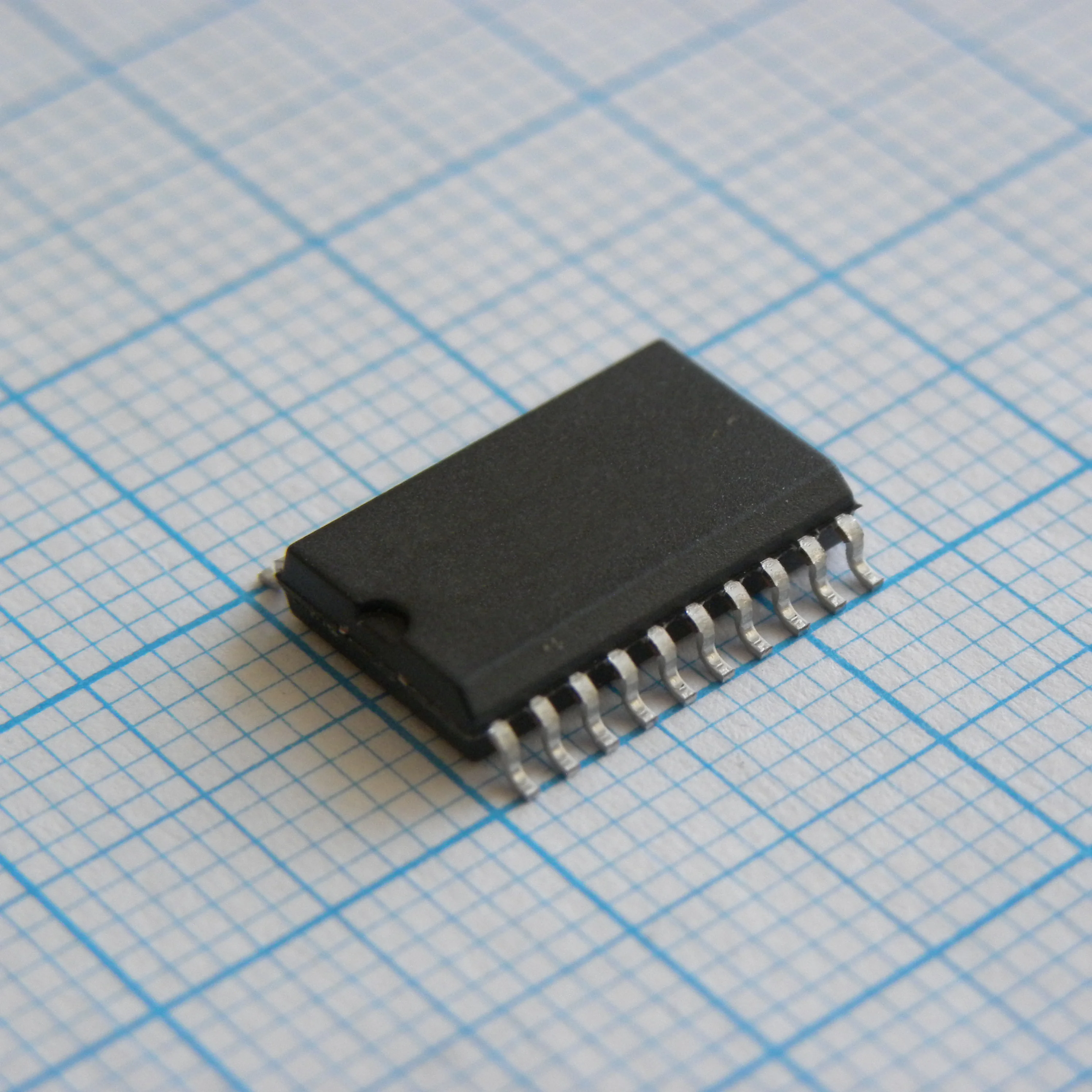 TPIC8101DWR - Интерфейс датчика вибрации и детонации двигателя