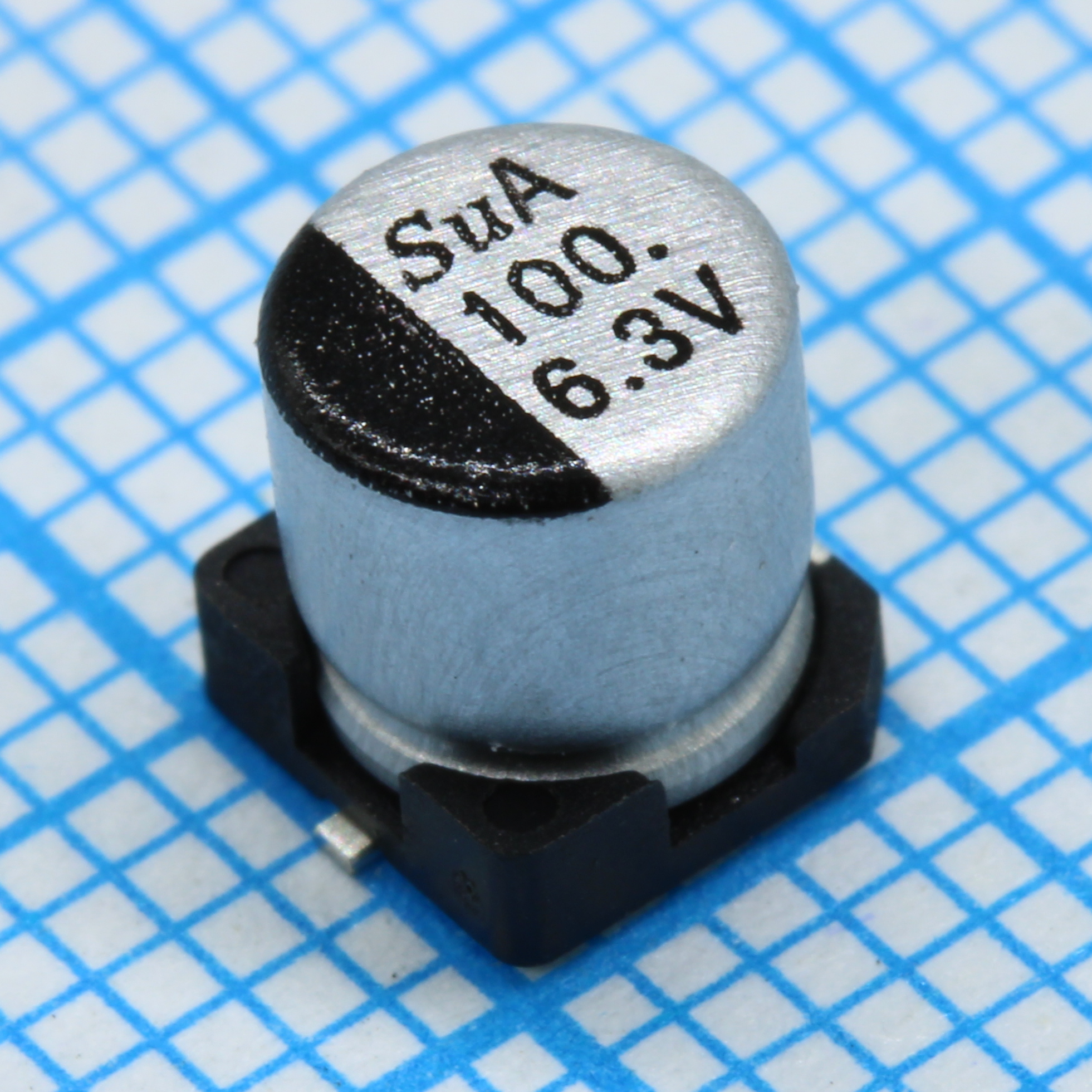 TS13CA0J101MDT000R - SMD Конденсатор алюминиевый электролитический 6.3В, 100мкФ ±20%, размер 5 X 5.8мм, 0.8 Ом, 150мА, 2000ч, 105С