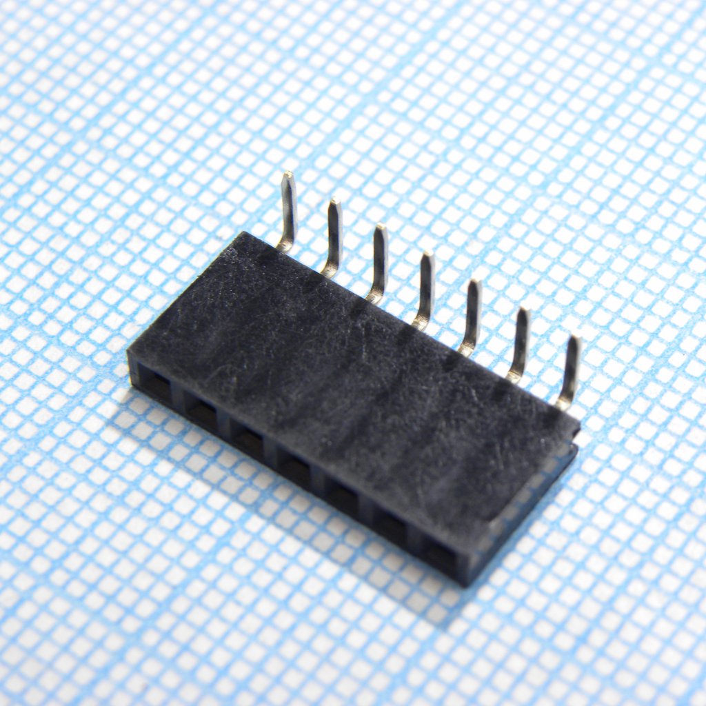 DS1024-1X7R2 - Гнездо на плату угловое 1x7 конт., шаг 2.54 мм., длина 8.5мм