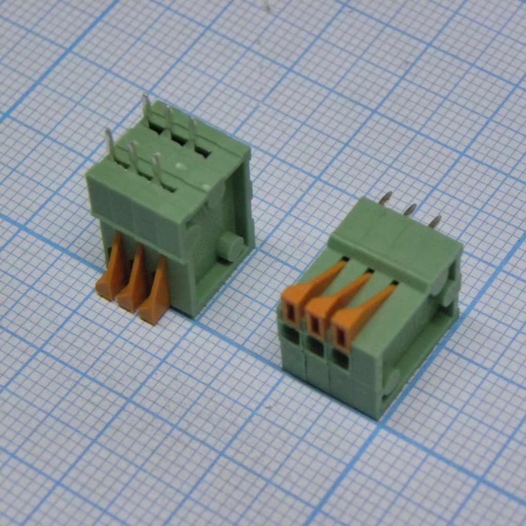DG141V-2.54-03P-14-00A(H) - Нажимной безвинтовой клеммный блок 3 контакта. Зажим типа торцевой контакт. Серия DG141V-2.54