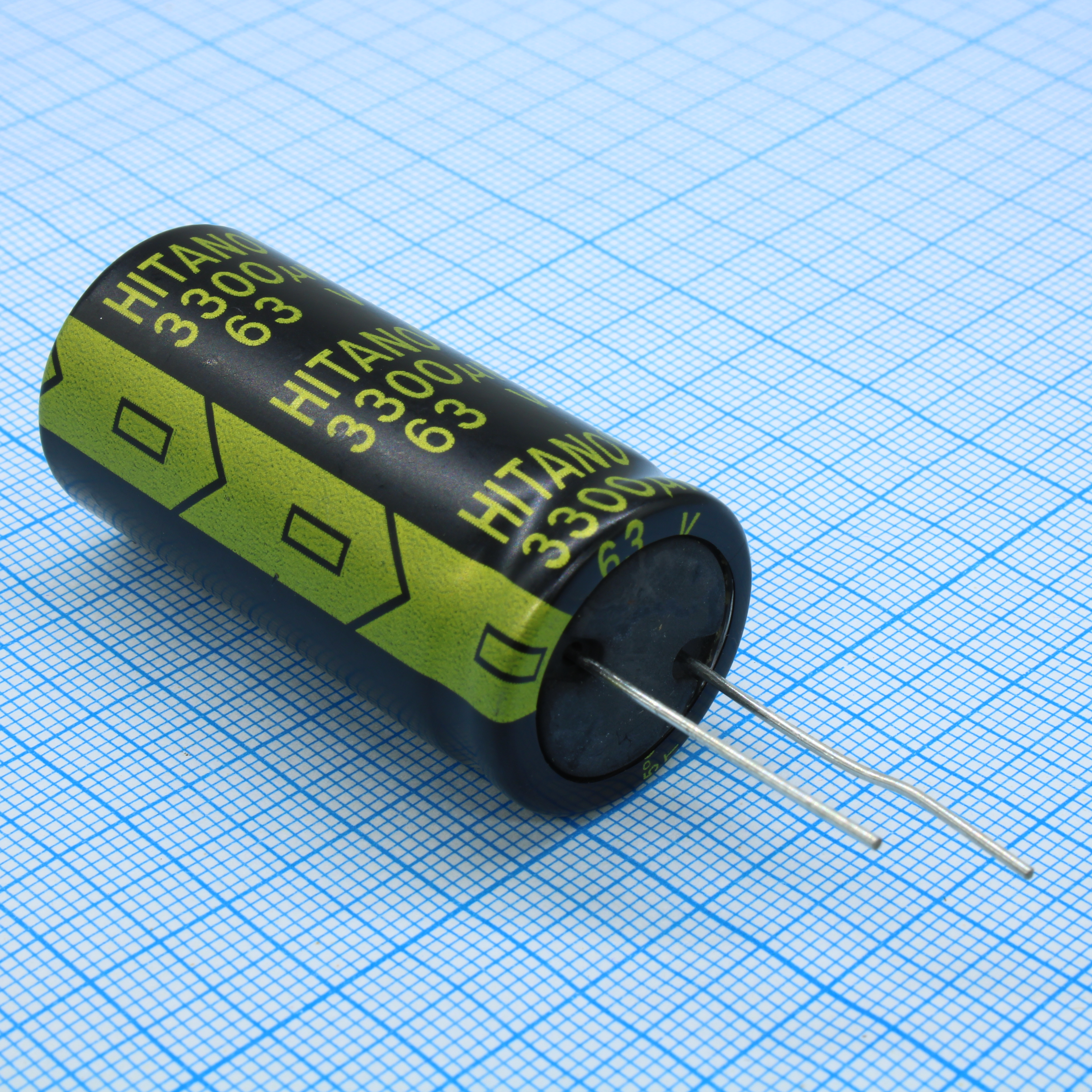 EXR332M63B - Конденсатор алюминиевый электролитический 3300мкФ 63В ±20% (22 X 46мм) радиальный 10мм 5000час 105°С россыпь