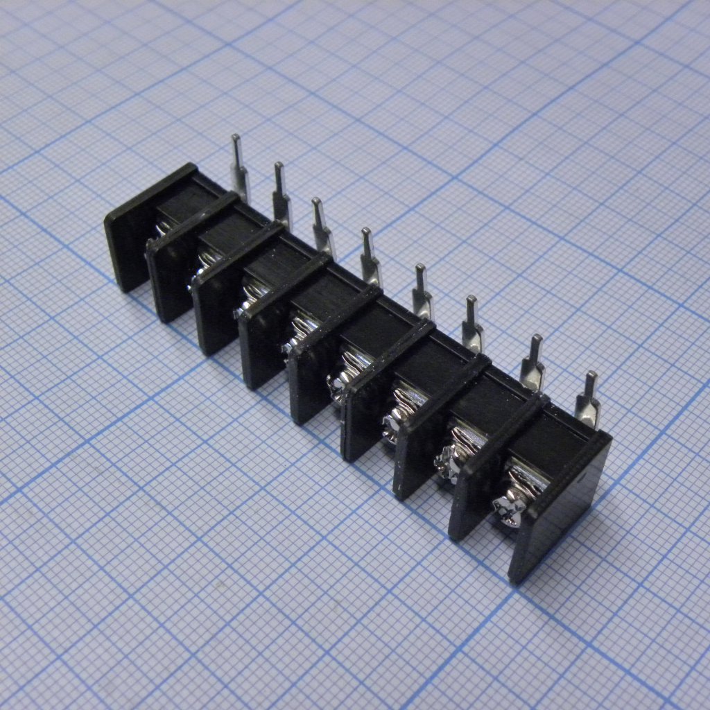 DG35R-B-08P-13-00A(H) - Барьерный клеммный блок 8 контактов. Серия DG35R-B