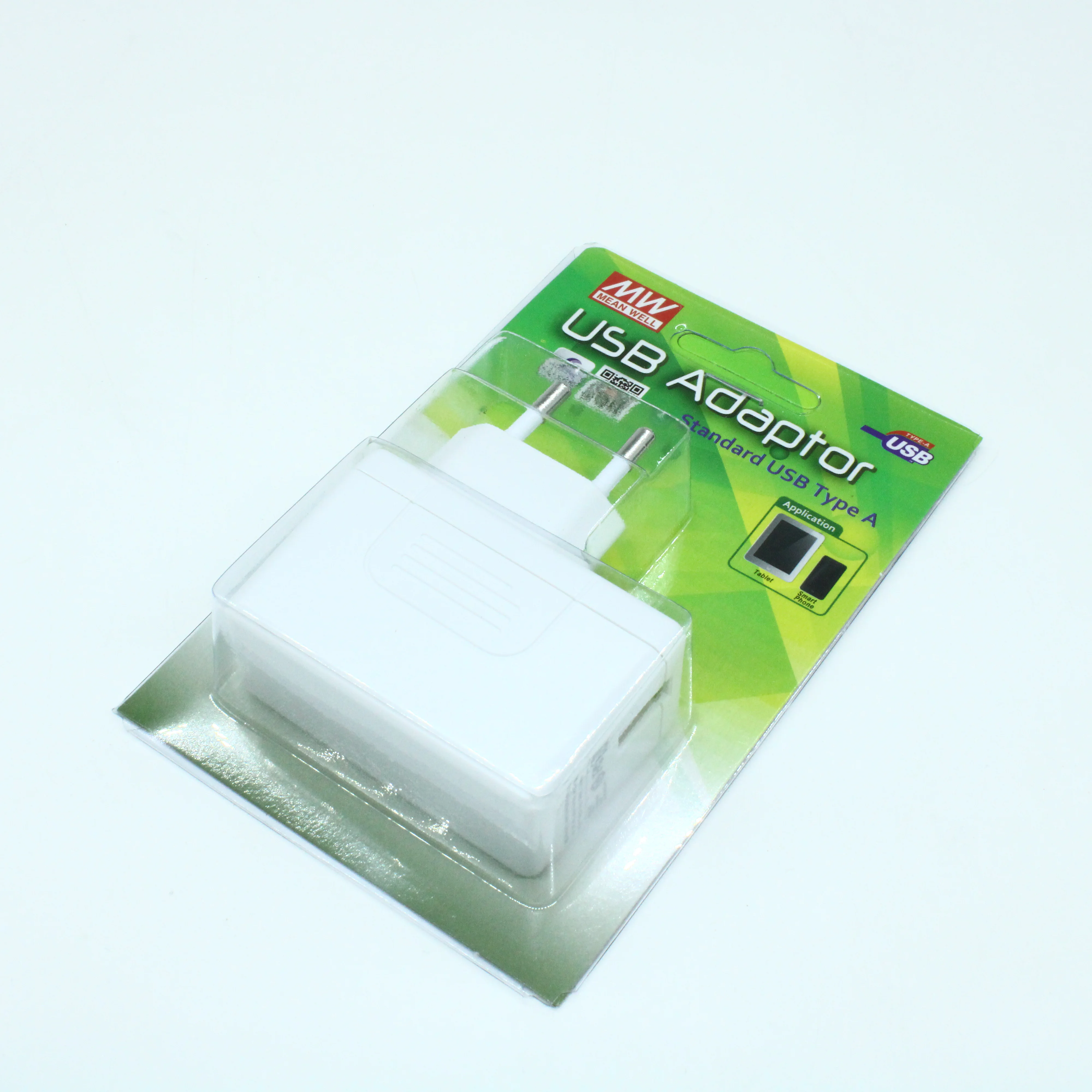 SGA12E05-USB - Адаптер от сети 220В 12Вт, выход 5В/2.4A