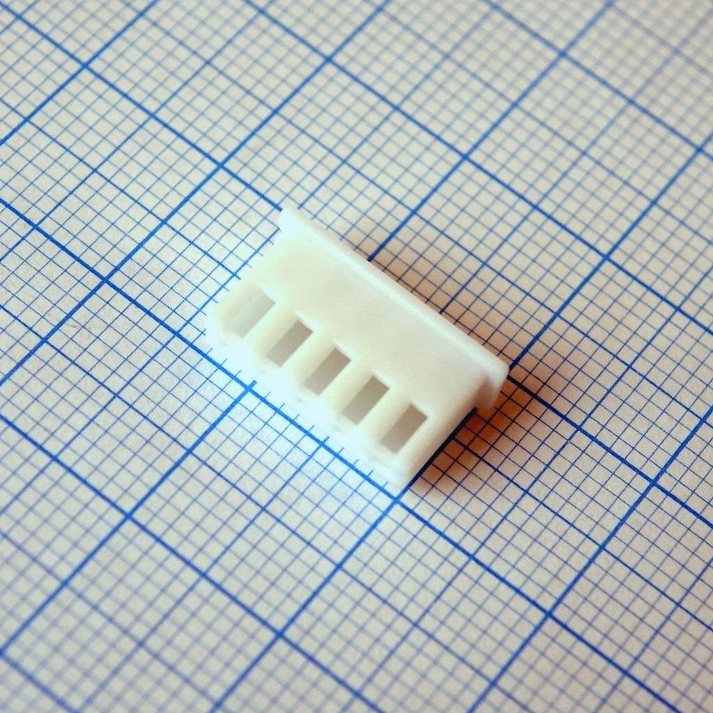 I-DS1069-SCW005 - Серия XH. Корпус разъема - розетка на кабель 5 контактов, шаг 2.5мм / требуются контакты T-DS1069-SC600