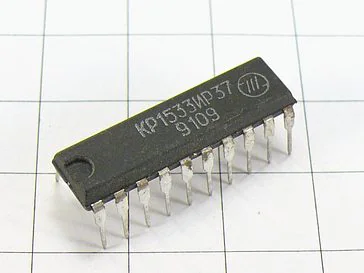 Микросхема КР1533ИР37