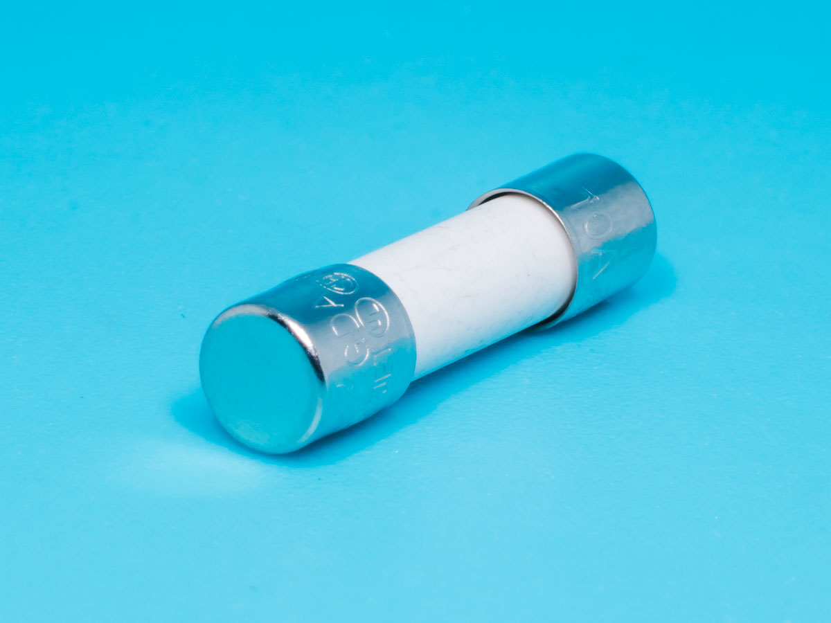 FS-52KT-10.0/250 - Предохранитель 5х20мм, керамический, с задержкой, 10А/250В (GDA)