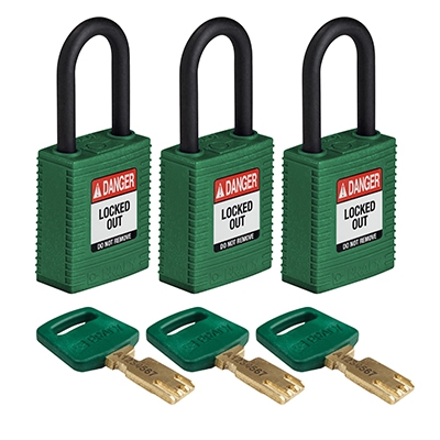 gws150223 - Замки SafeKey нейлоновые с пластиковой дужкой, высота дужки – 38 мм, диаметр дужки – 6.4 мм, нейлоновый корпус, размеры корпуса – 46х38х19 мм, система "Одинаковые ключи", цвет – зеленый, 3 шт/упак