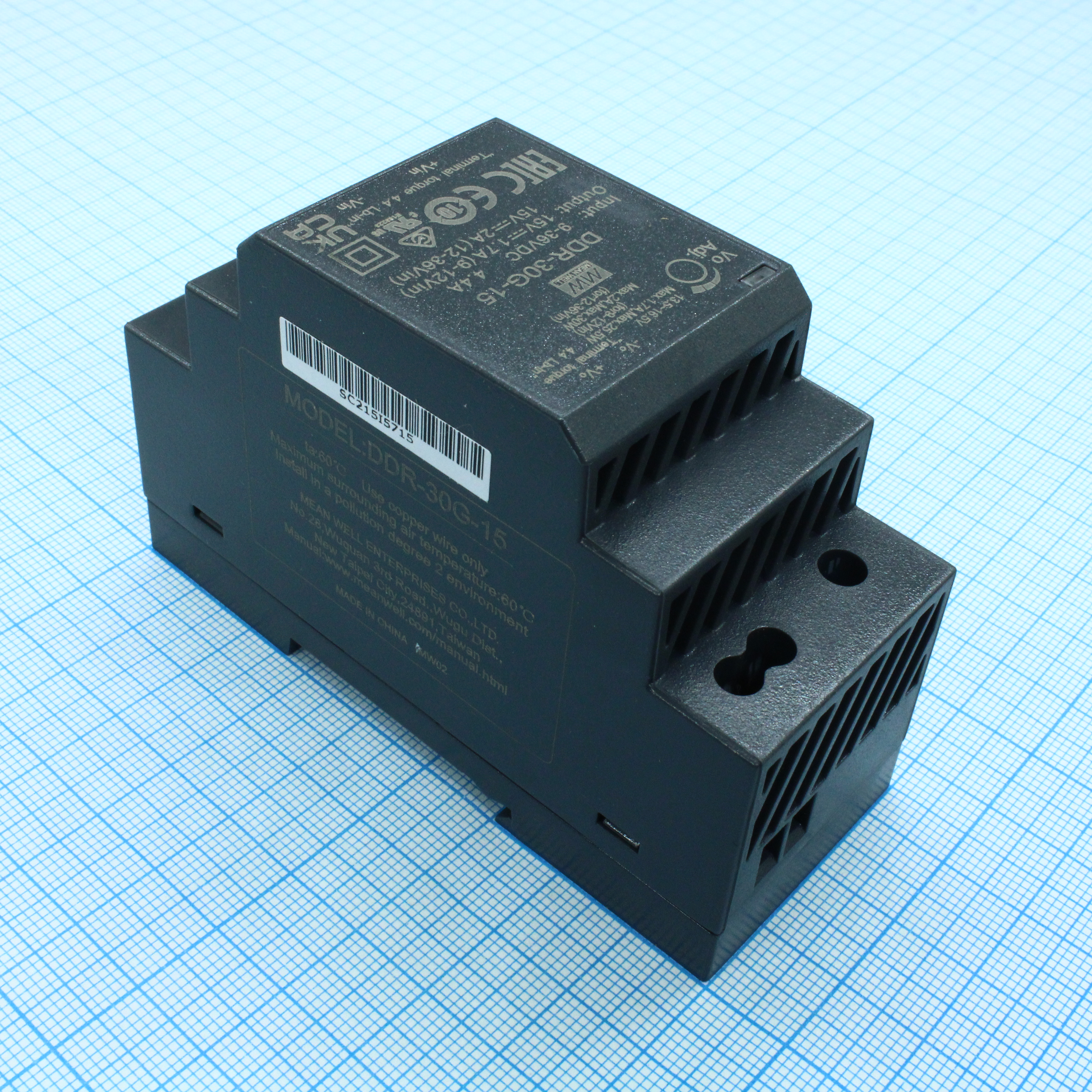 DDR-30G-15 - DC-DC, 30Вт, вход 9…36 В DC, выход 15В/2А, изоляция 4000В DC, в кожухе на DIN-рейку, 35х90х54.5мм, -40...+85°С