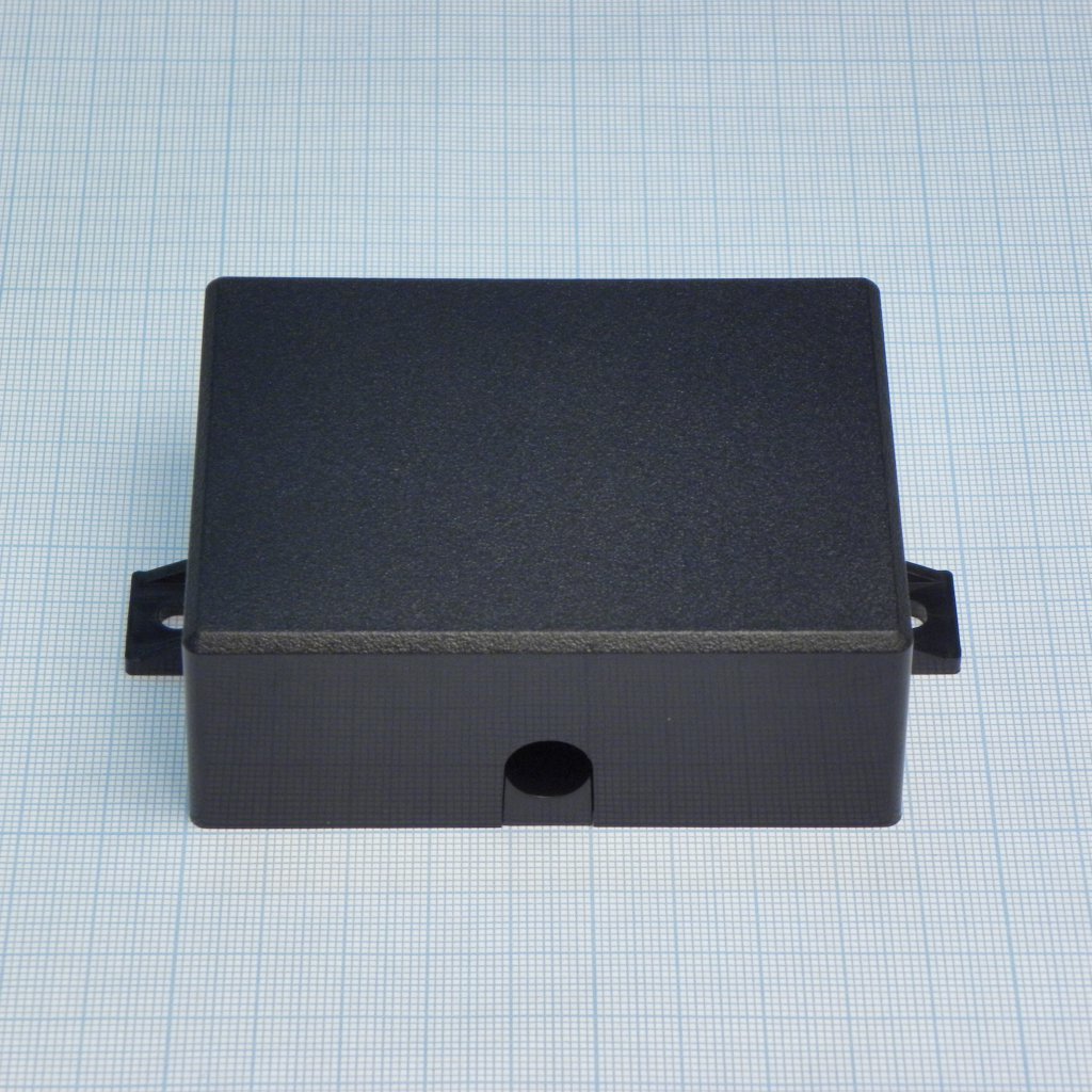 G1018 - Корпус из пластика с выводами под кабель