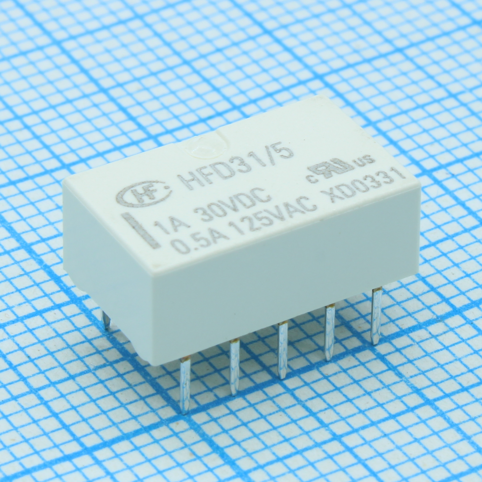 HFD31/5 - Сигнальное реле для печатного монтажа, 5 В 1 А