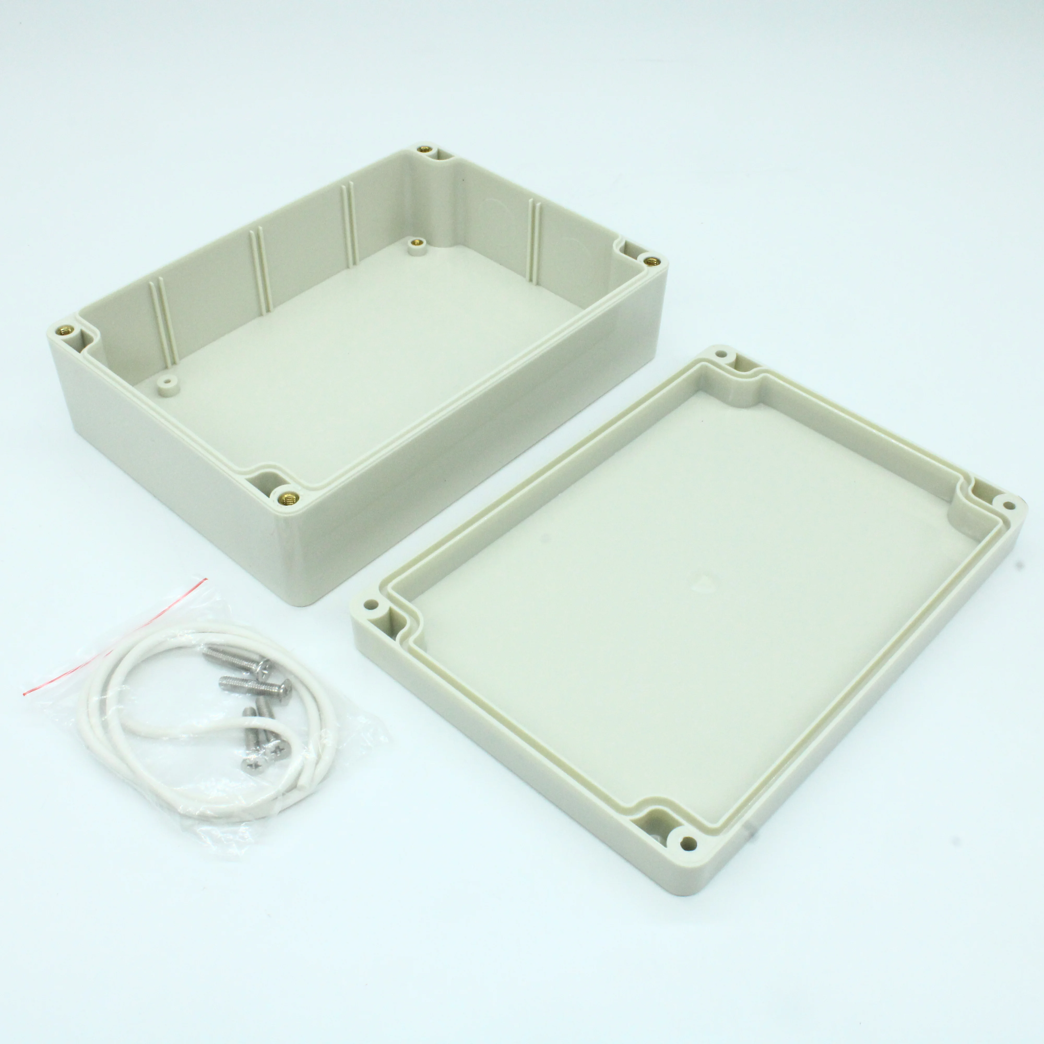 Z313 (171X121X55) - Корпус пластиковый (171x121x55)мм
