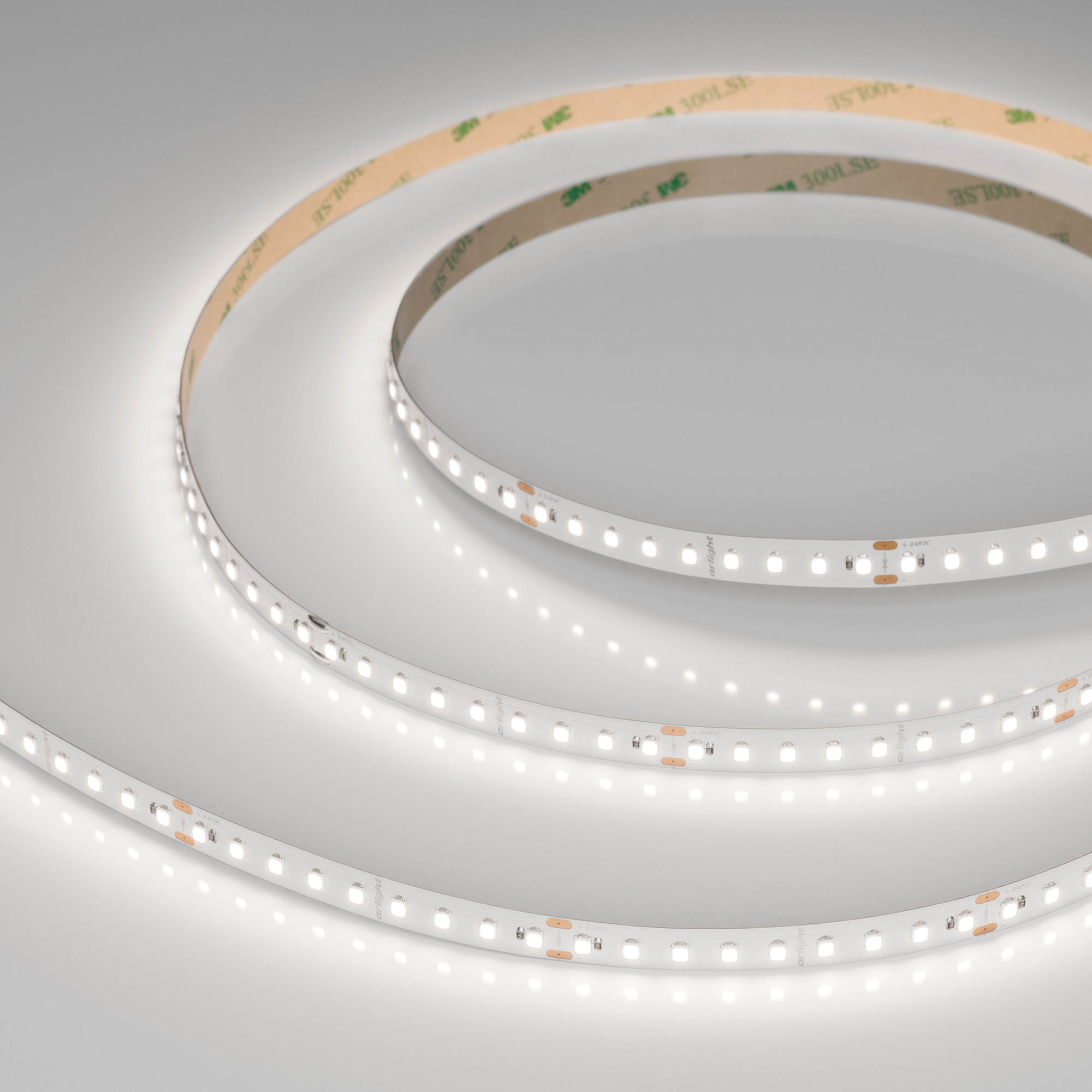 Лента UL-A126-10mm 24V Day5000 (8 W/m, IP20, 5m) 044493 - Светодиодная лента UL-A126, открытая IP20. Светодиоды 2835, 126 шт/м (630 шт на 5 м), белая плата, ширина 10 мм, скотч 3M. Цвет ДНЕВНОЙ 5000 K, цветопередача CRI>90, угол 120°. Питание 24 В, мощнос