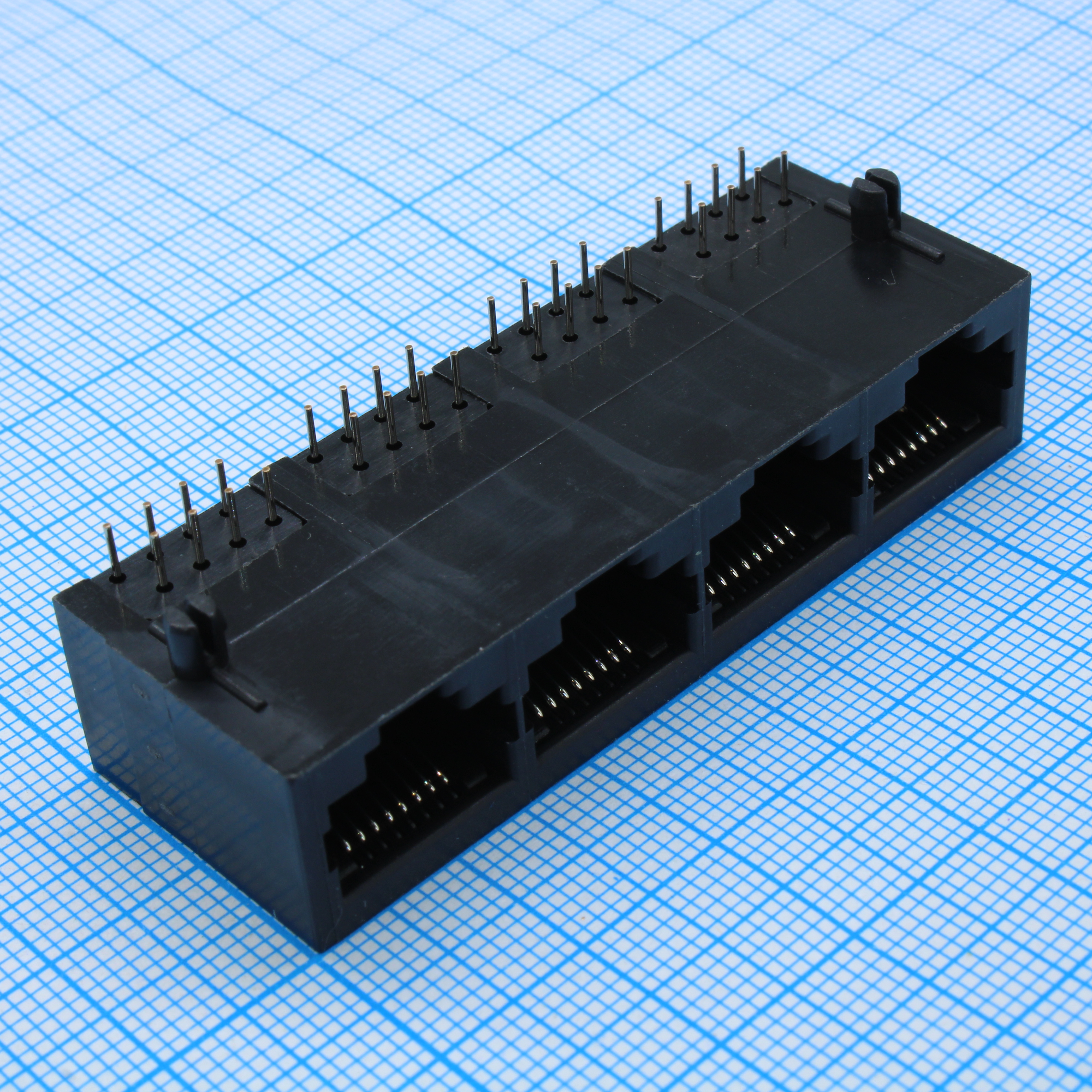 L-KLS12-323-8P8C-1X4-1-01 - Разъем на плату 8P8C, 4 гнезда