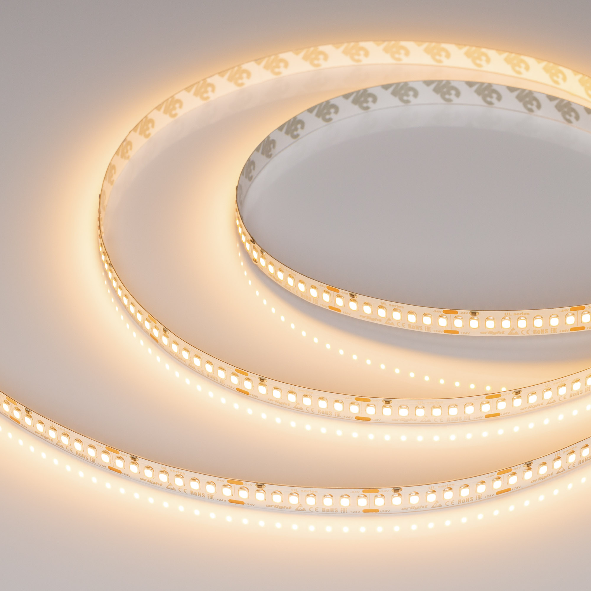 Лента UL-A200-10mm 24V Warm2700 (20 W/m, IP20, 2835, 5m) 037222 - Светодиодная гибкая лента серии UL. Светодиоды 2835, 200 шт/м (1000 шт на 5 м). Белая плата 10 мм, скотч 3M. Цвет ТЕПЛЫЙ 2700 K, CRI> 90, угол рассеивания 120°. Напряжение питания 24 В, мощ