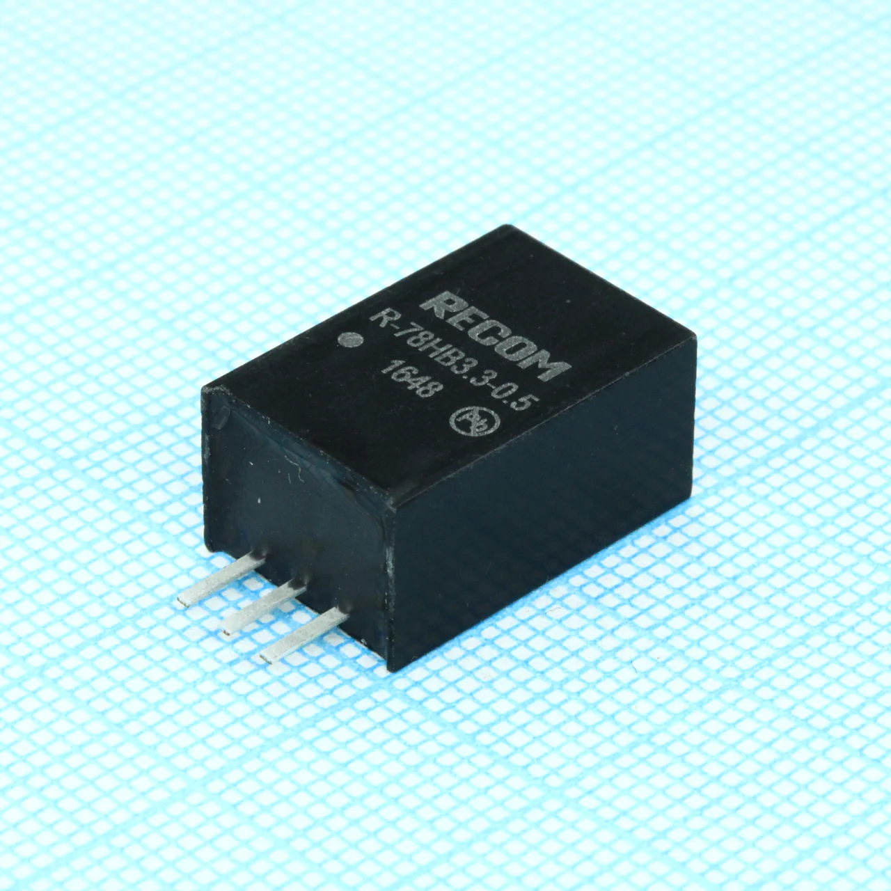 R-78HB3.3-0.5 - Преобразователь DC/DC, без изоляции, выход 3.3В/0.5А, вход 9...72В