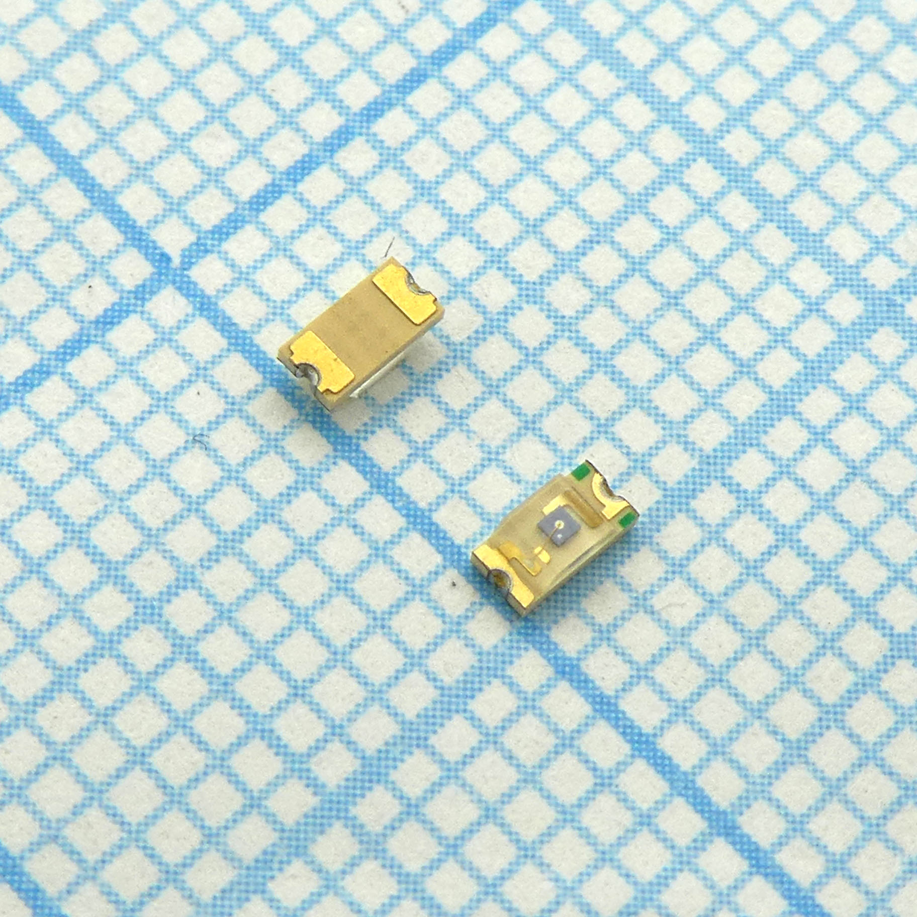 KP-3015SYD - Светодиод smd 3х1,5мм/желтый/588нм/40-60мкд/120°