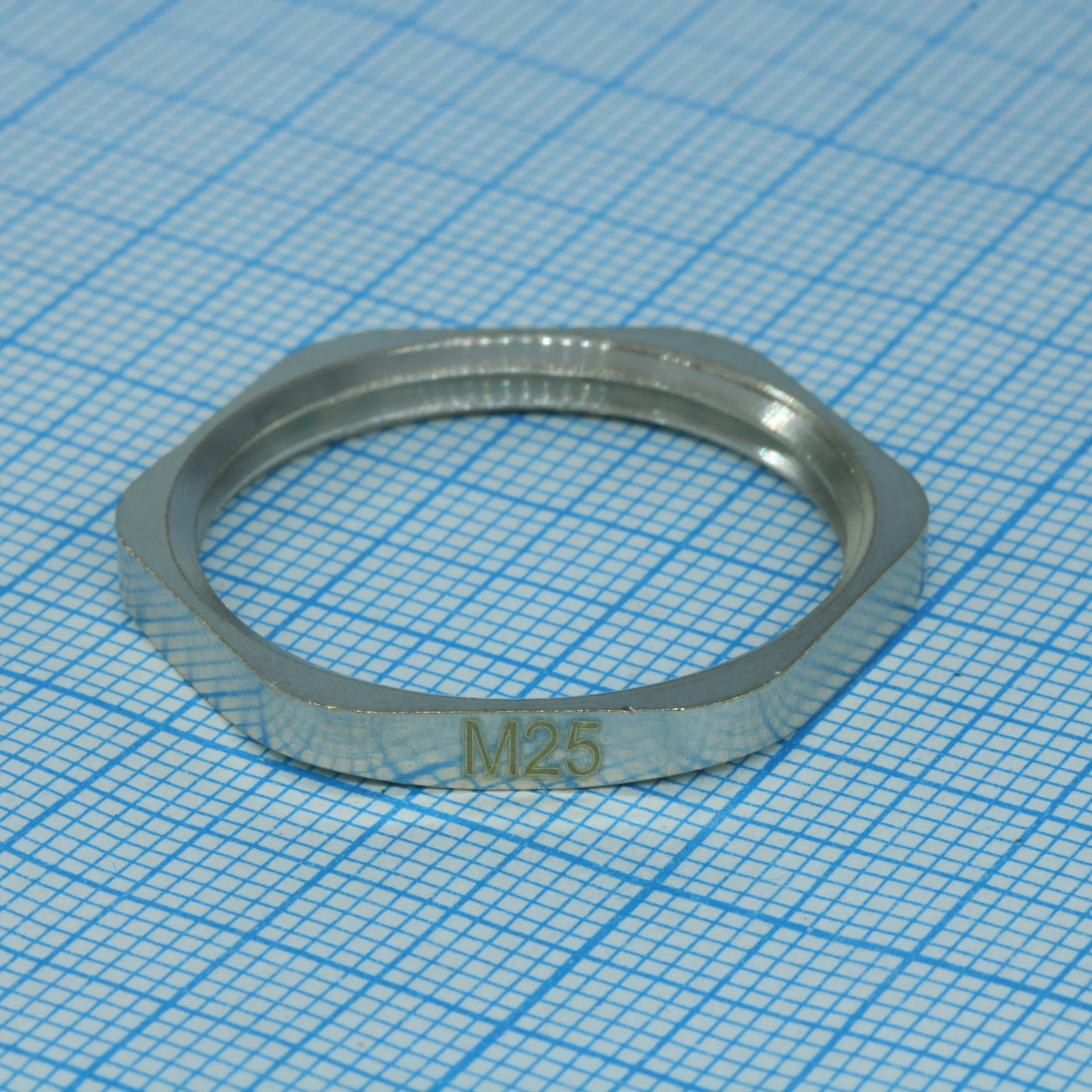 DLM-M25M (metall) - Гайка для кабель ввода DDL-M25M (metall)