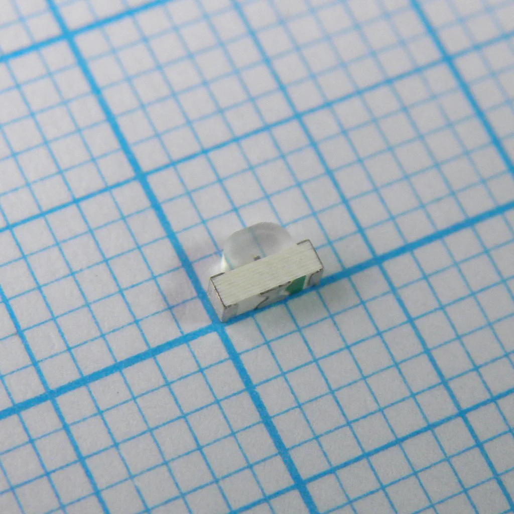 KPA-3010CGCK - Светодиод smd 3х1мм/зеленый/570нм/18-60мкд/прозрачный/120°/угловой