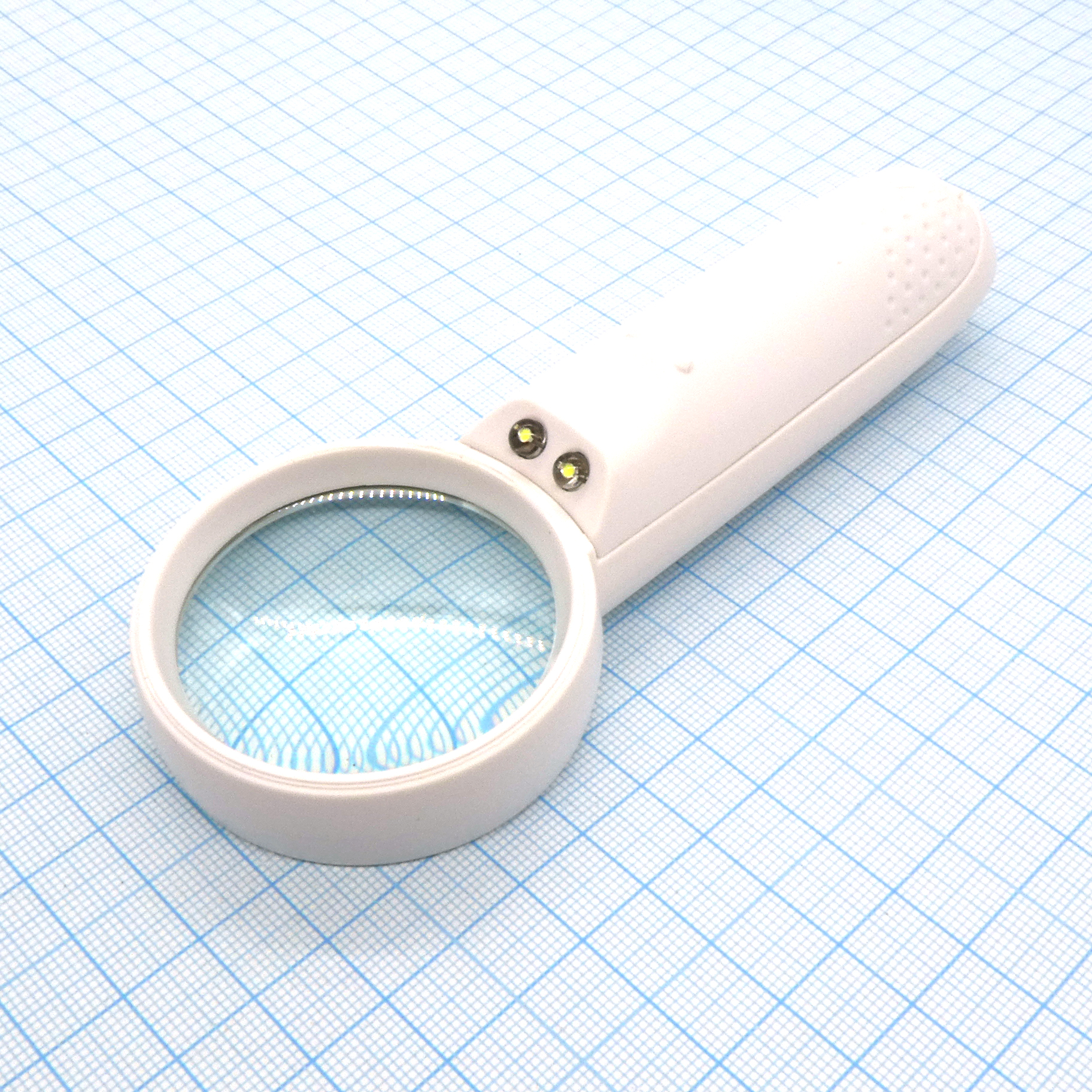 Линза х 5 ручная с подсветкой - Линза х 5 ручная с подсветкой