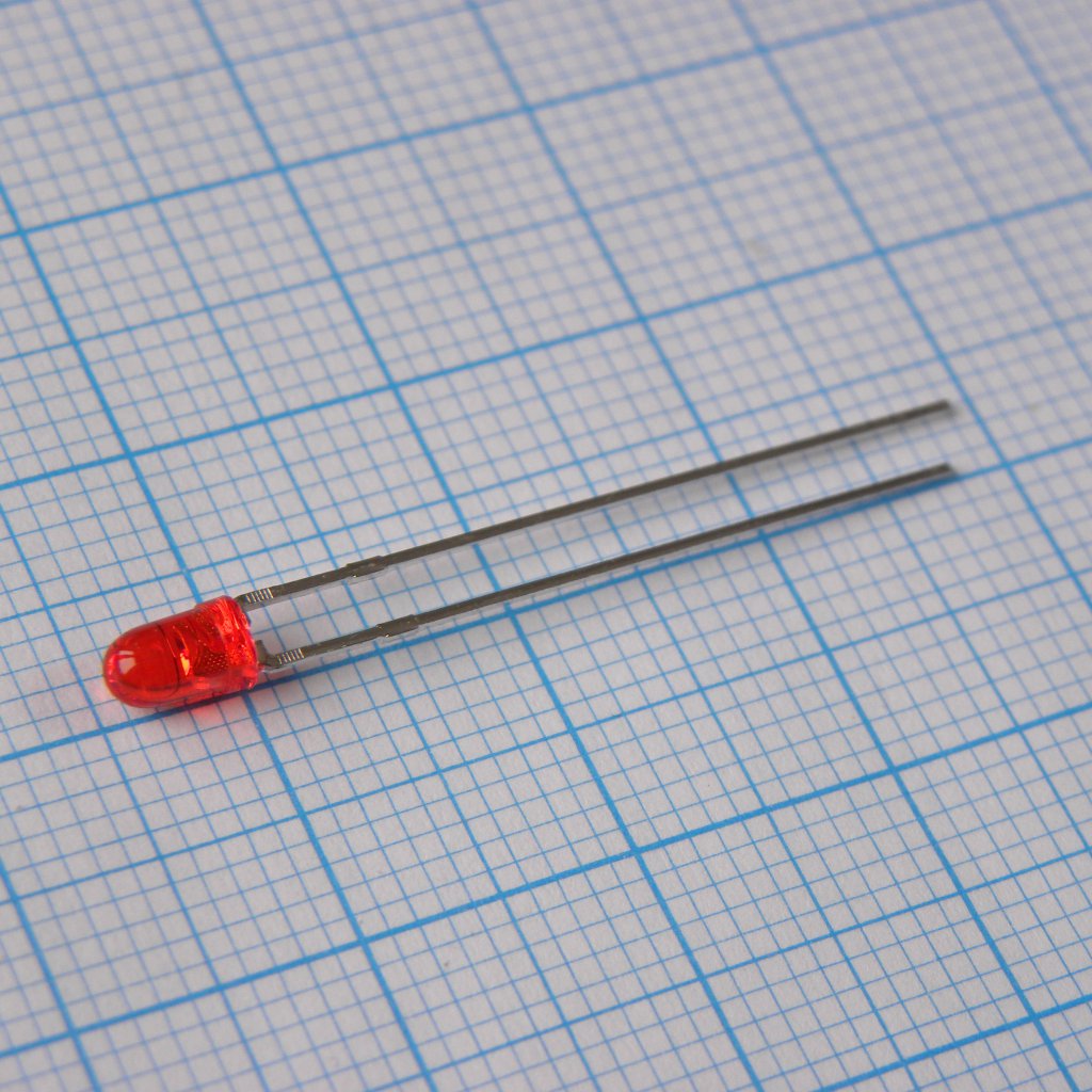 L-7104IT - Светодиод 3мм/красный/625нм/18-60мкд/прозрачный красный/34°