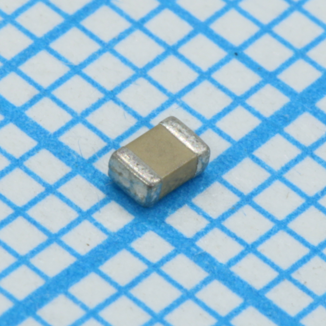 CC0805KRX7RBBB471 - Керамический ЧИП-конденсатор 470пФ 500В X7R ±10% корпус 0805 125°C лента на катушке