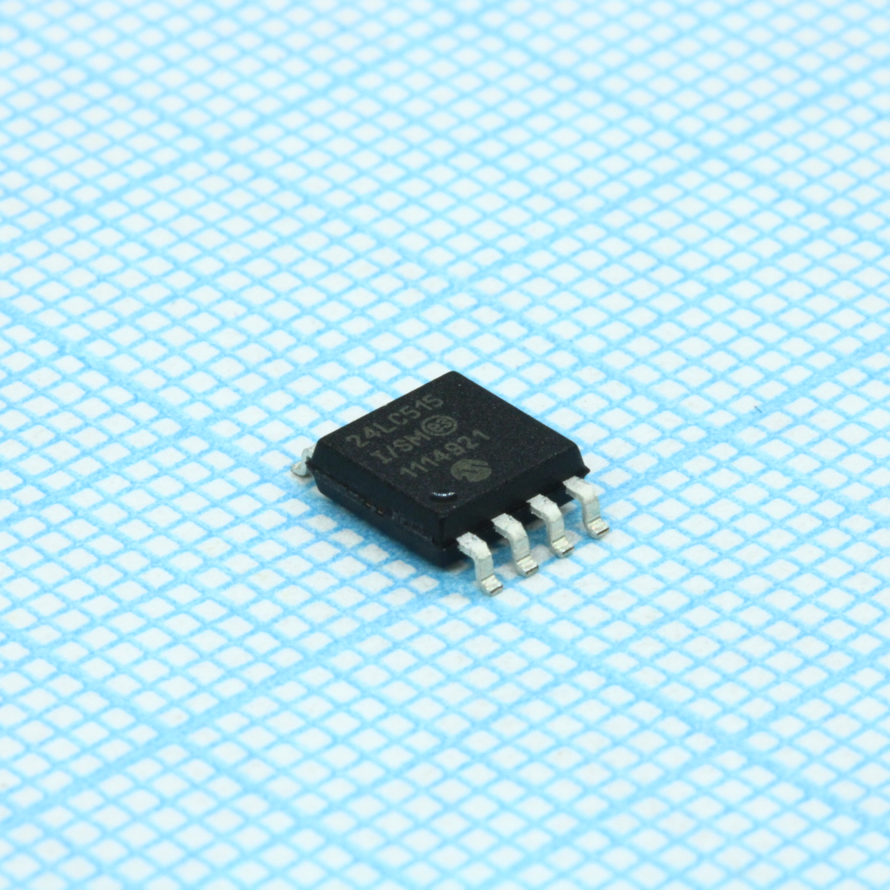 24LC515T-I/SM - Энергонезависимое ППЗУ шина I2C 64Kx8