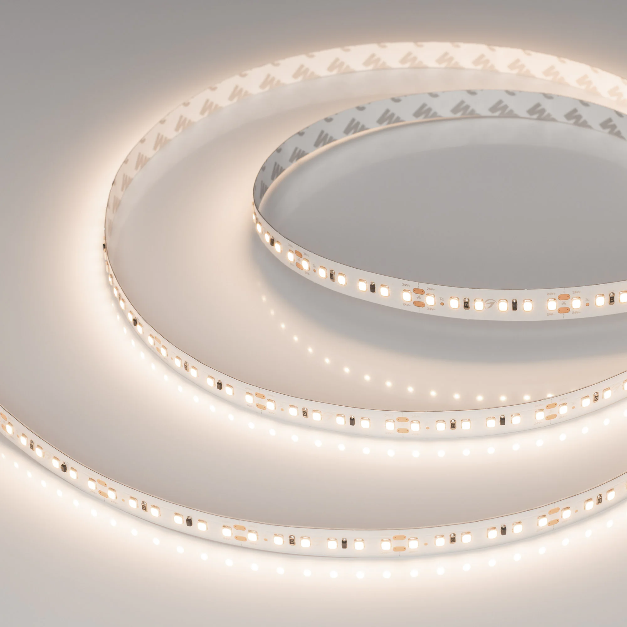 Лента IC-A120-12mm 24V Warm3500 (9.6 W/m, IP20, 2835, 20m) 028630(2) - Стабилизированная лента, светодиоды smd 2835, 120шт/м (2400шт на 20м), белая плата 12мм, скотч 3М. Цвет ТЁПЛЫЙ 3500K. Питание 24V, мощность 9.6 Вт/м (192 Вт на 20м), угол 120°, цветопе