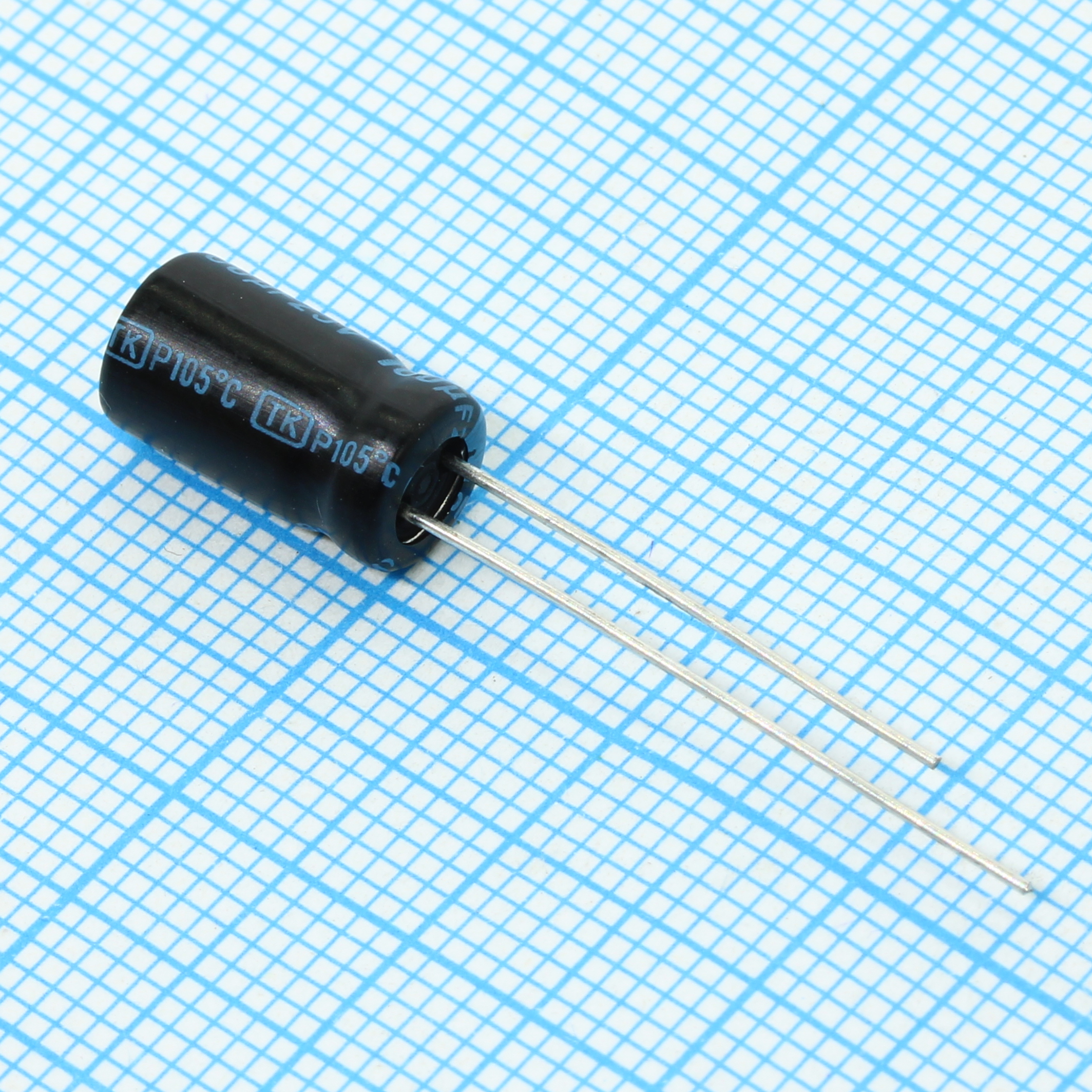 JTK107M025S1AME11L - Конденсатор алюминиевый электролитический 100мкФ 25В  ±20% (6.3 х 11мм) радиальные выводы 2.5мм 160мА 2000час 105°С россыпь