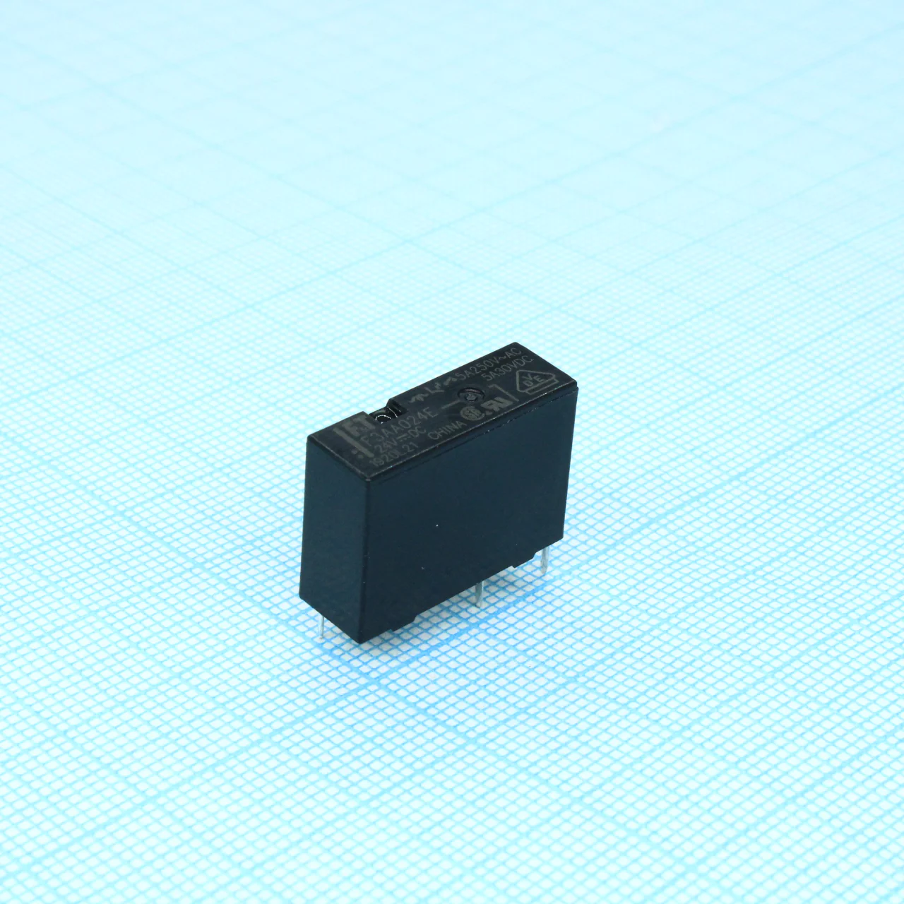 FTR-F3AA024E-HA - Реле силовое, 5 A, 24 В, SPST-NO ( 20.3х7х15мм) монтаж в отверстие