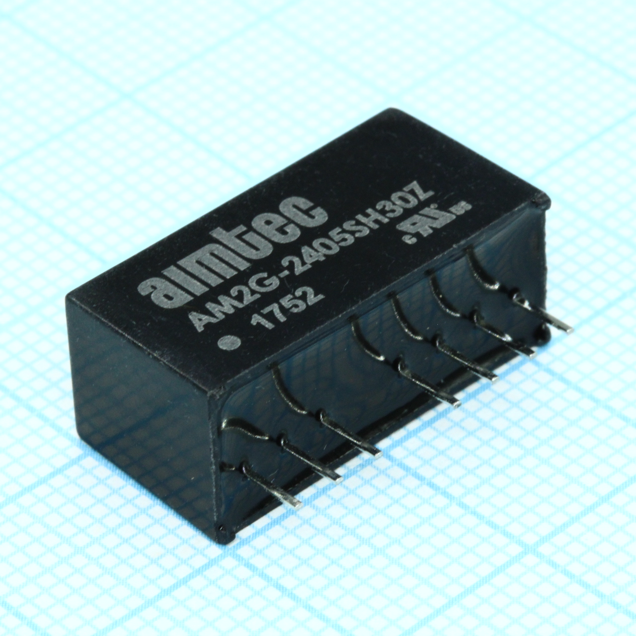 AM2G-2405SH30Z - DC/DC, 2Вт, вход 18…36В, выход 5В/0.4А, изоляция 3000В DC, КПД 77%, максимальная емкостная нагрузка не более 3300мкФ, вход On/Off, SIP8, 21.85x9.2x11.1мм, -40…85°C, пластик