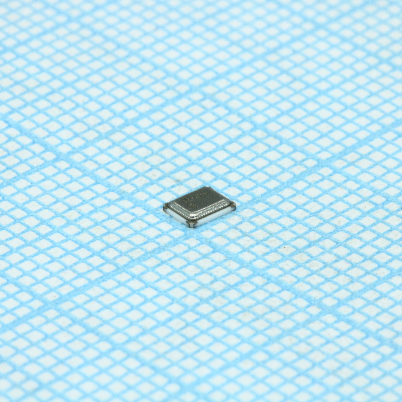 NX3225HA-12MHZ 2070-3030-12 - Резонатор кварцевый SMD 3.2х2.5х0.8мм, -20...+70°C, 30/30ppm, 12пФ, 12МГц