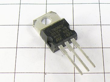 Микросхема L7808CV