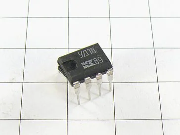 Микросхема КР140УД18
