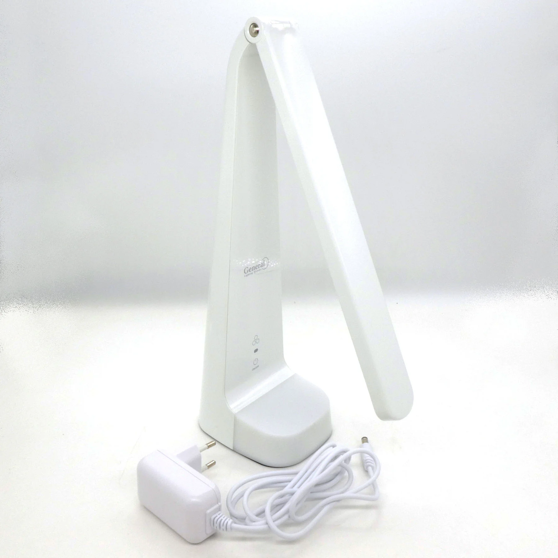 Светильник LED настольный    9W (460Lm) - General,4500-5500k,3 уровня яркости, сенсорное включение,RGB подсветка основания,110*85*318,IP20
