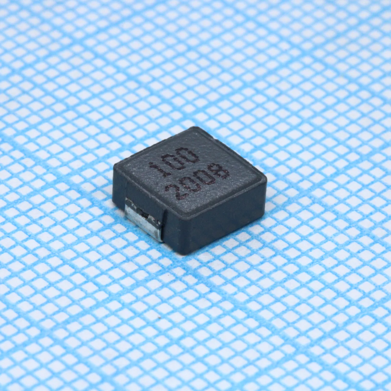 SRP7028A-100M - SMD индуктивность проволочная, на ферритовом сердечнике, экранированная 10мкГн ±20% 100кГц 20Q-Factor карбонил 3.5А 85мОм автомобильного применения